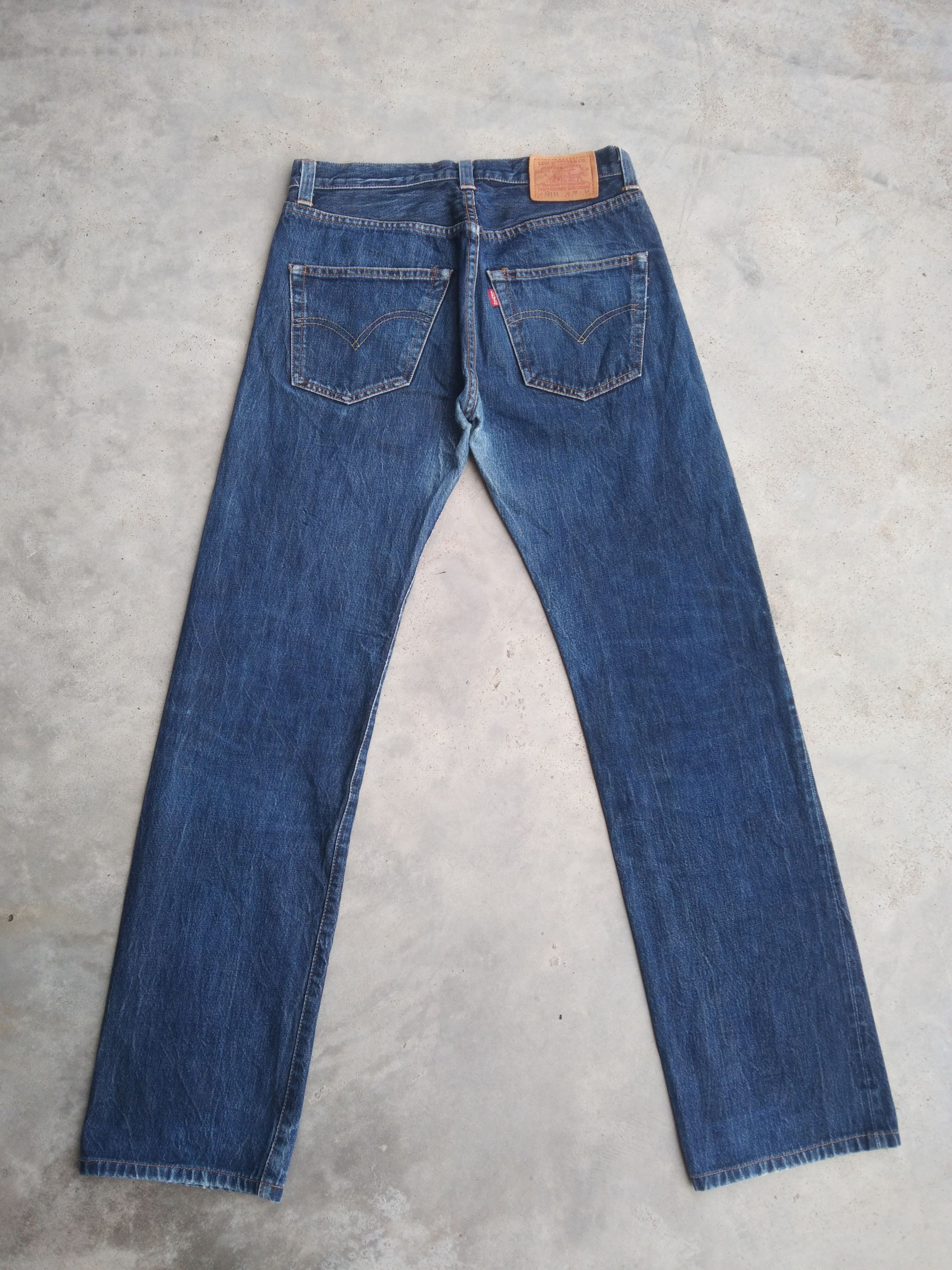Levi's Vintage LVC Big E Levi's 501 XX selvedge Redline Jeans 30x31 Size US 30 / EU 46 - 2 Thumbnail