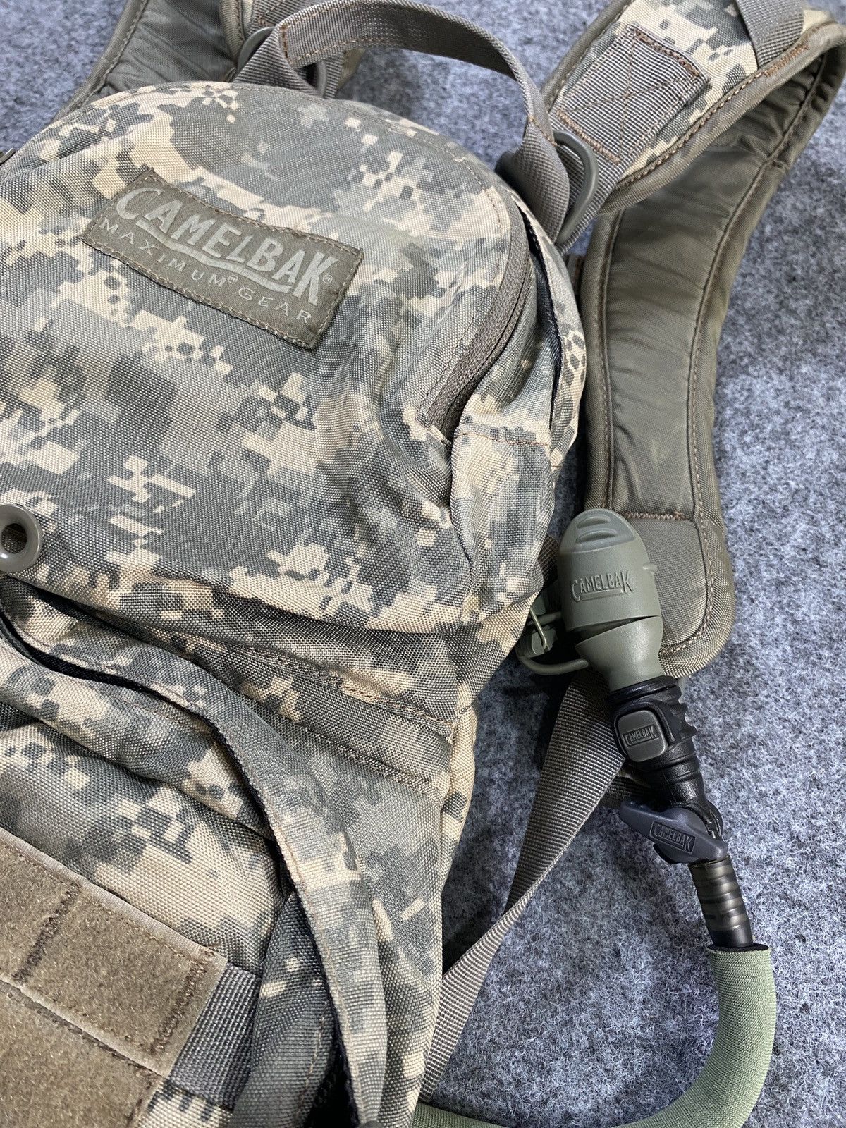 Other Camelbak Maximum Gear Cordura Military Pixel Camo Hydration Size ONE SIZE - 3 Thumbnail