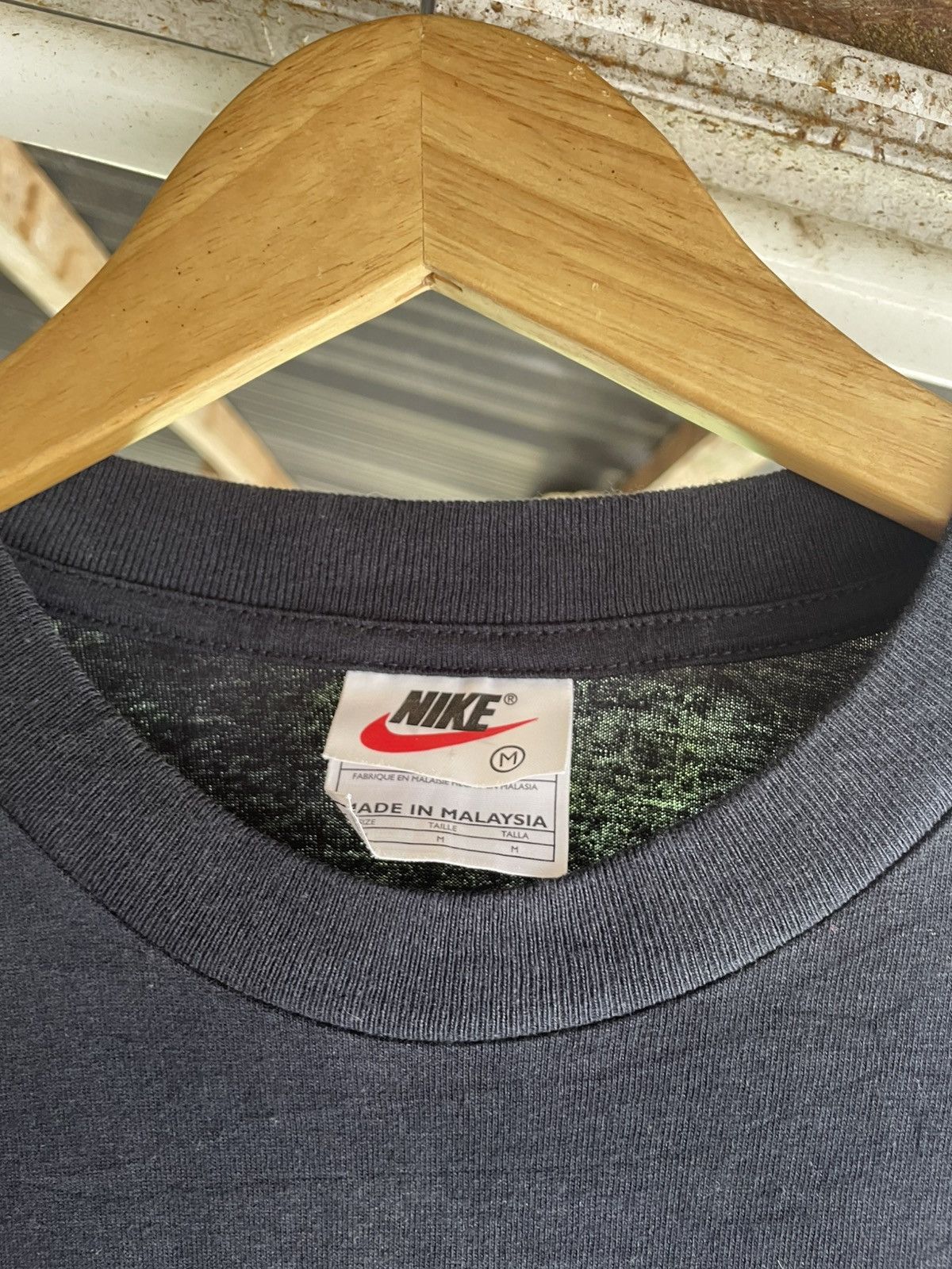 Nike Vintage 90s nike backhit tshirt Size US M / EU 48-50 / 2 - 6 Thumbnail