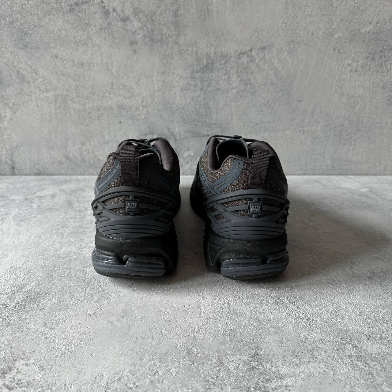 New Balance New Balance 1906R Black Cement Graphite Size 40.5 U1906RBG Size US 7.5 / EU 40-41 - 3 Thumbnail