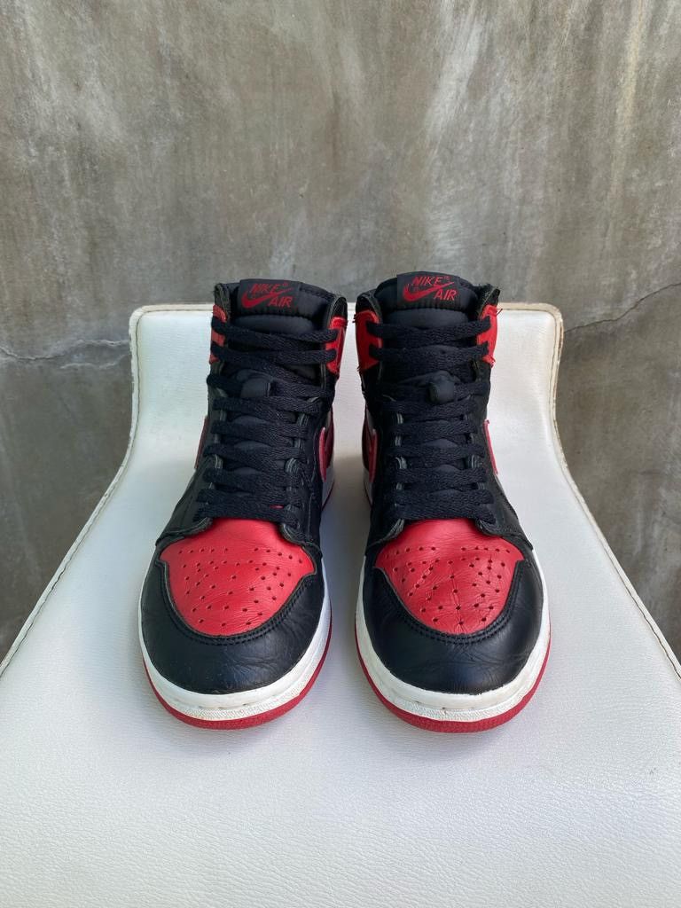 Nike 1994 Jordan 1 Breds Size US 8 / EU 41 - 3 Thumbnail