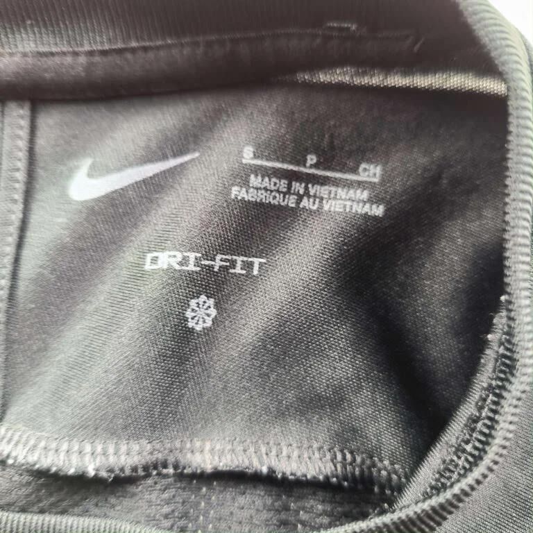Nike AIK Solna Nike training football jersey size S Size US S / EU 44-46 / 1 - 4 Thumbnail