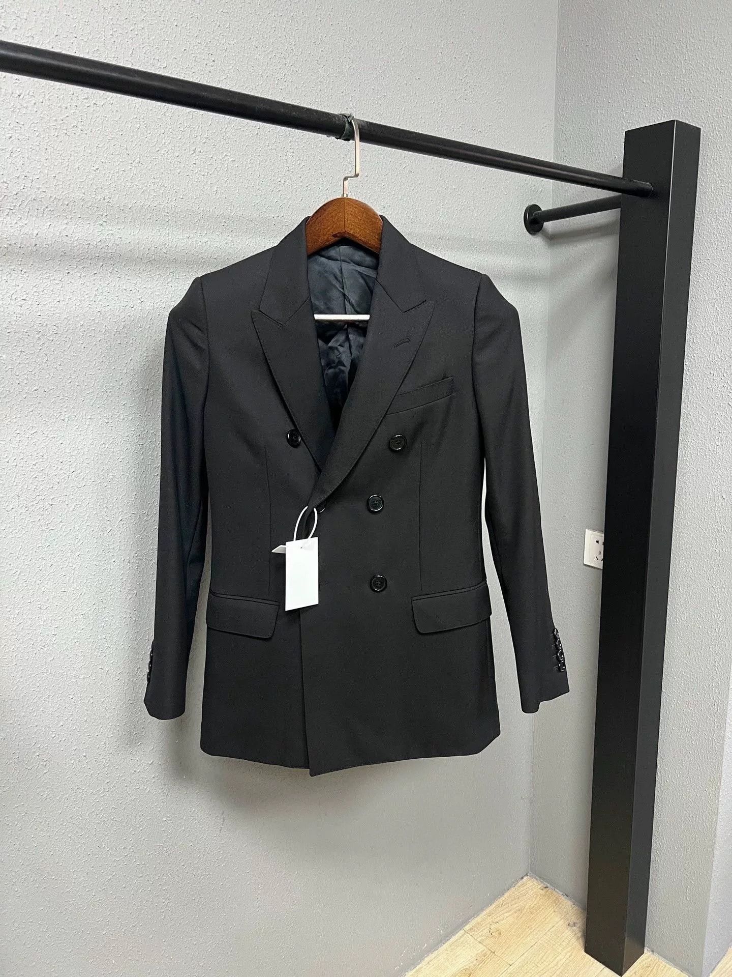 Celine Celine Black Peak Lapel Double-Breasted Blazer Size US 7 / EU 40 - 1 Thumbnail