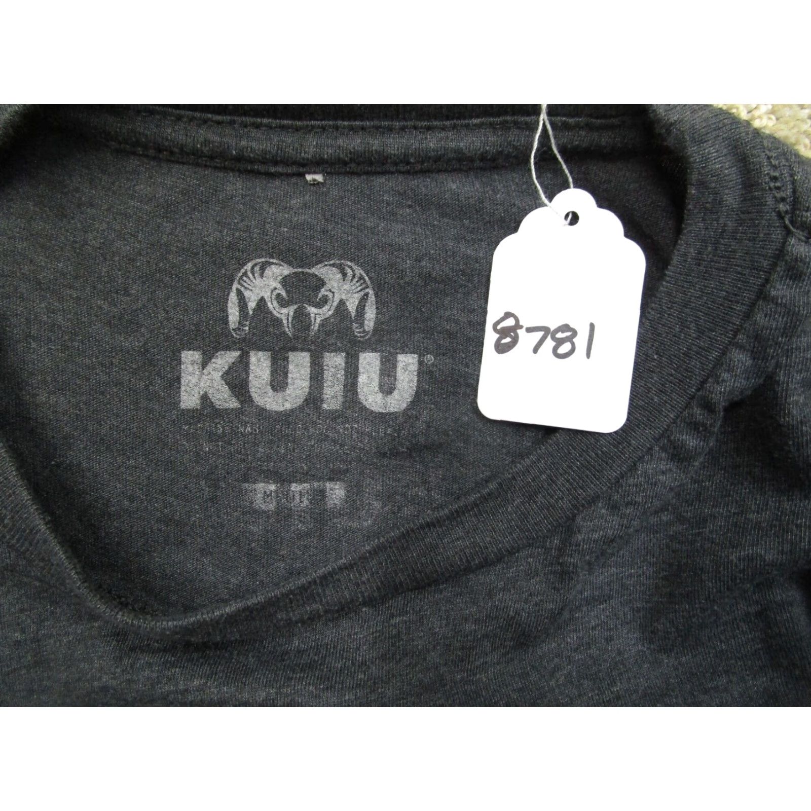 Vintage KUIU Shirt Men Small Gray Short Sleeve Big Ram Graphic Casual Lightweight Size US S / EU 44-46 / 1 - 8 Thumbnail