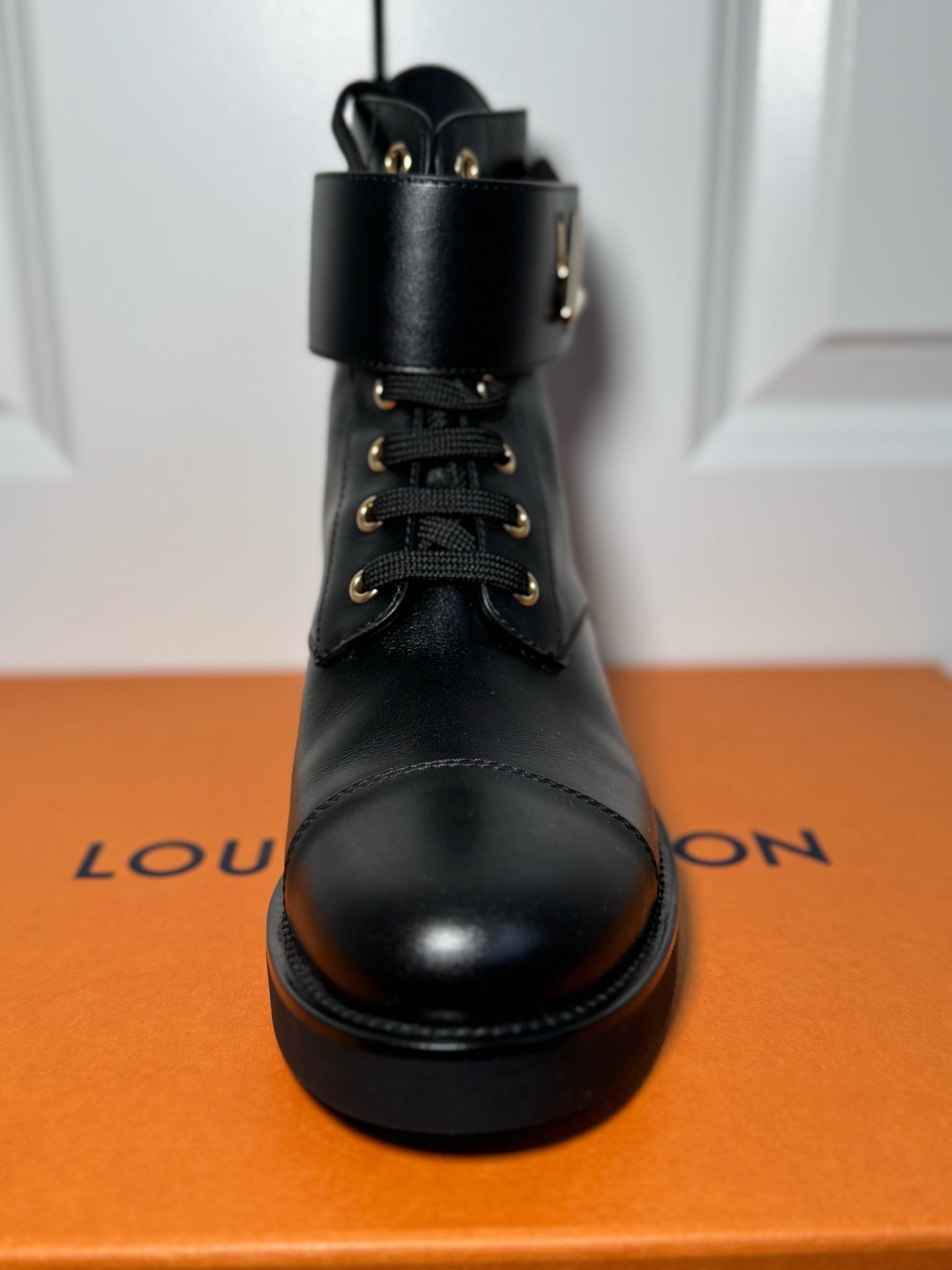 Louis Vuitton Wonderland Ranger Size US 8 / IT 38 - 6 Thumbnail