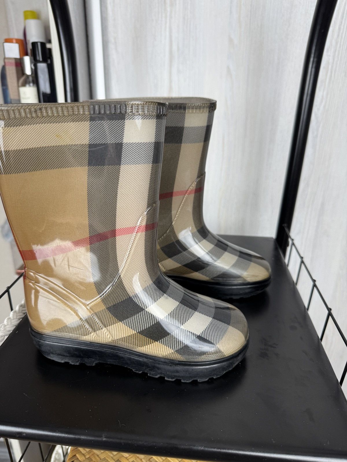 Burberry Burberry Kids Toddler Nova Check Rubber Rain boots size 28 Size US 10 / IT 40 - 3 Thumbnail
