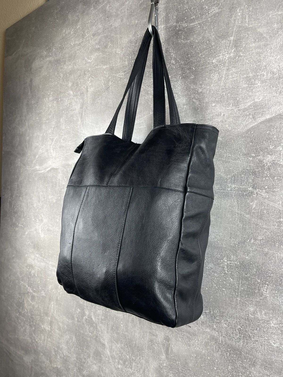 Genuine Leather Contemporary Avant-Garde Italian Black Leather Tote Bag Size ONE SIZE - 5 Thumbnail