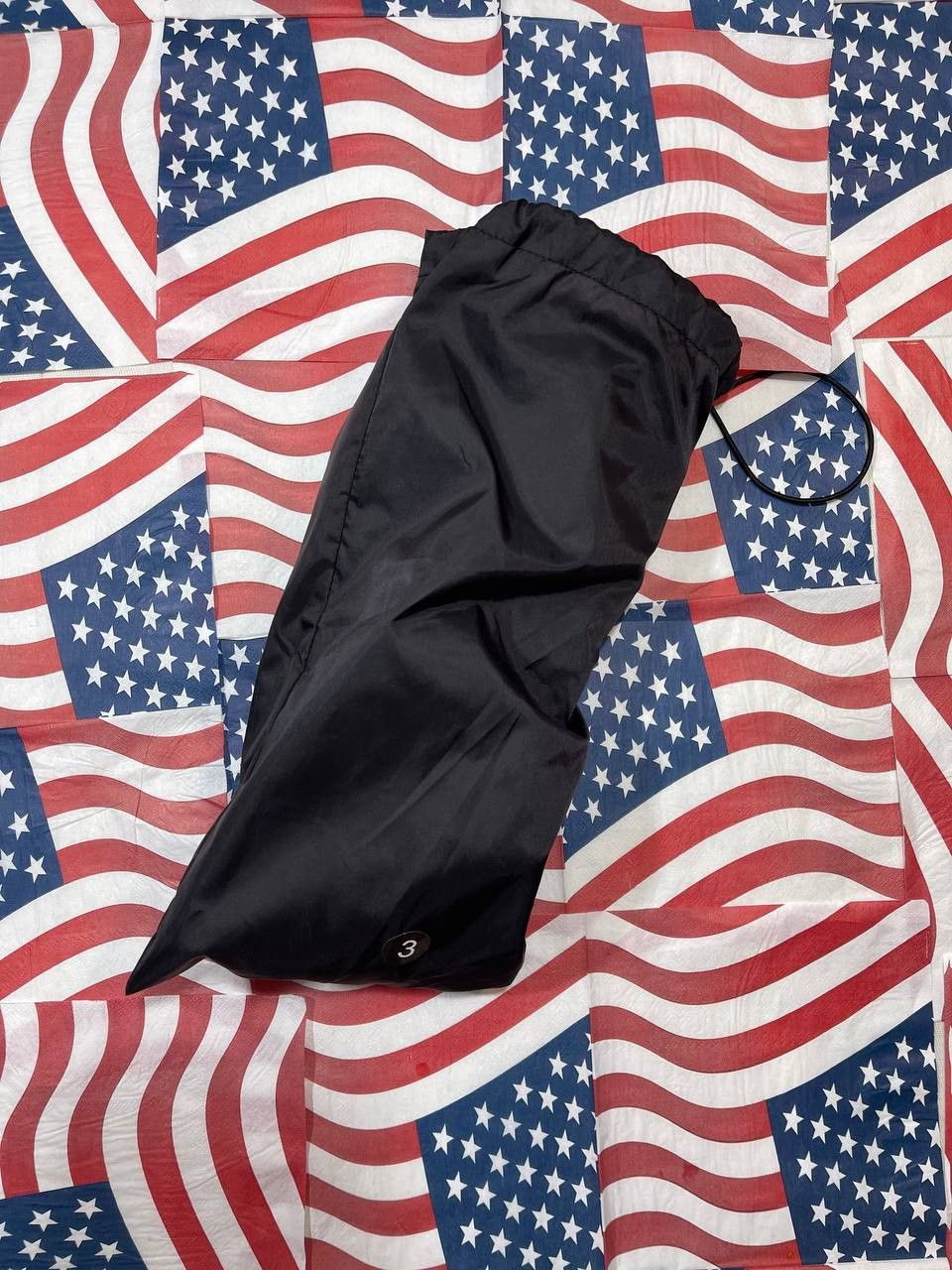 Kanye West Yzy Pods Size US 11.5 / EU 44-45 - 2 Thumbnail