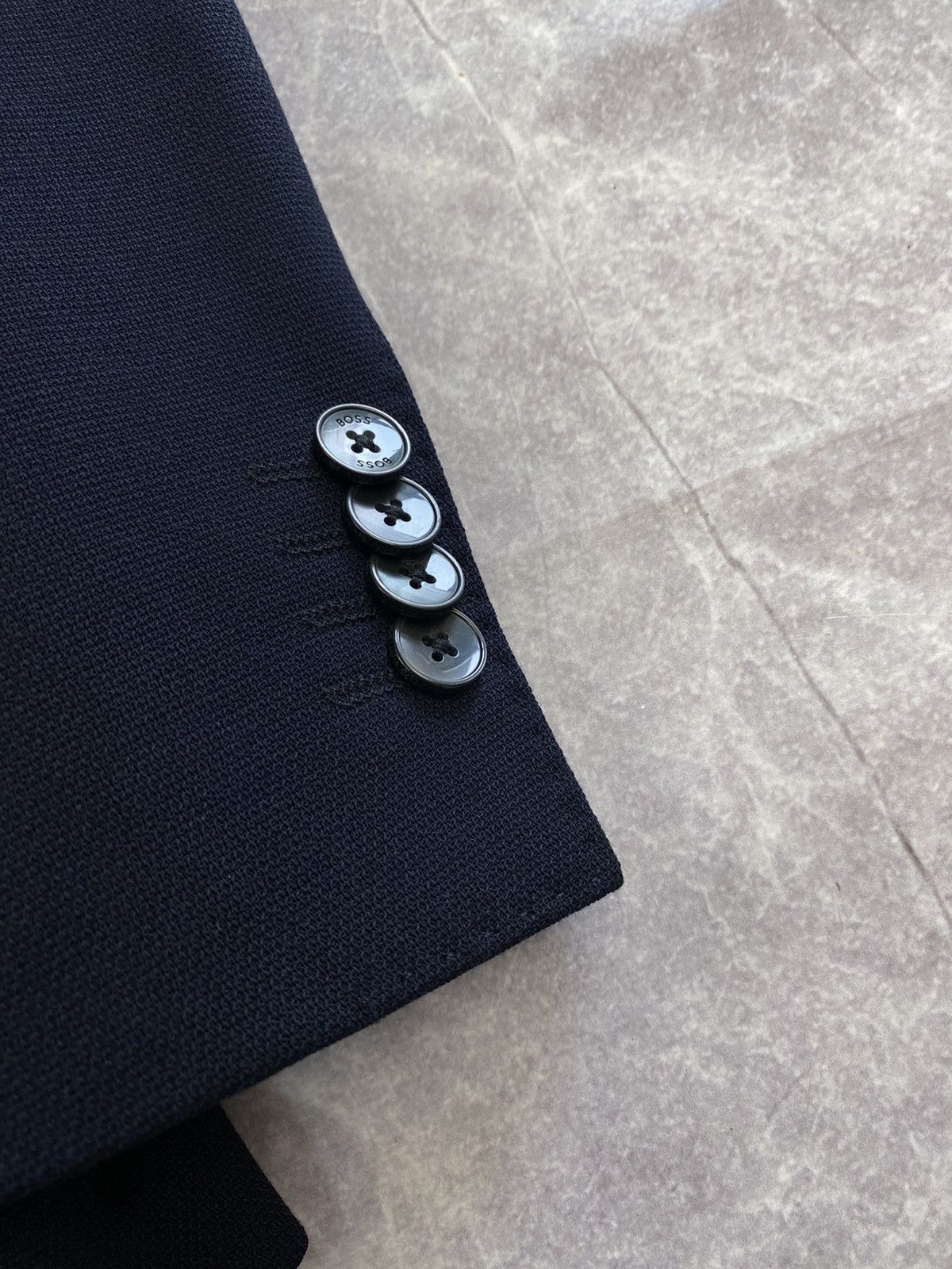 Hugo Boss Hugo Boss Dark Blue 2 button Blazer Size: 48 Size 48R - 5 Thumbnail