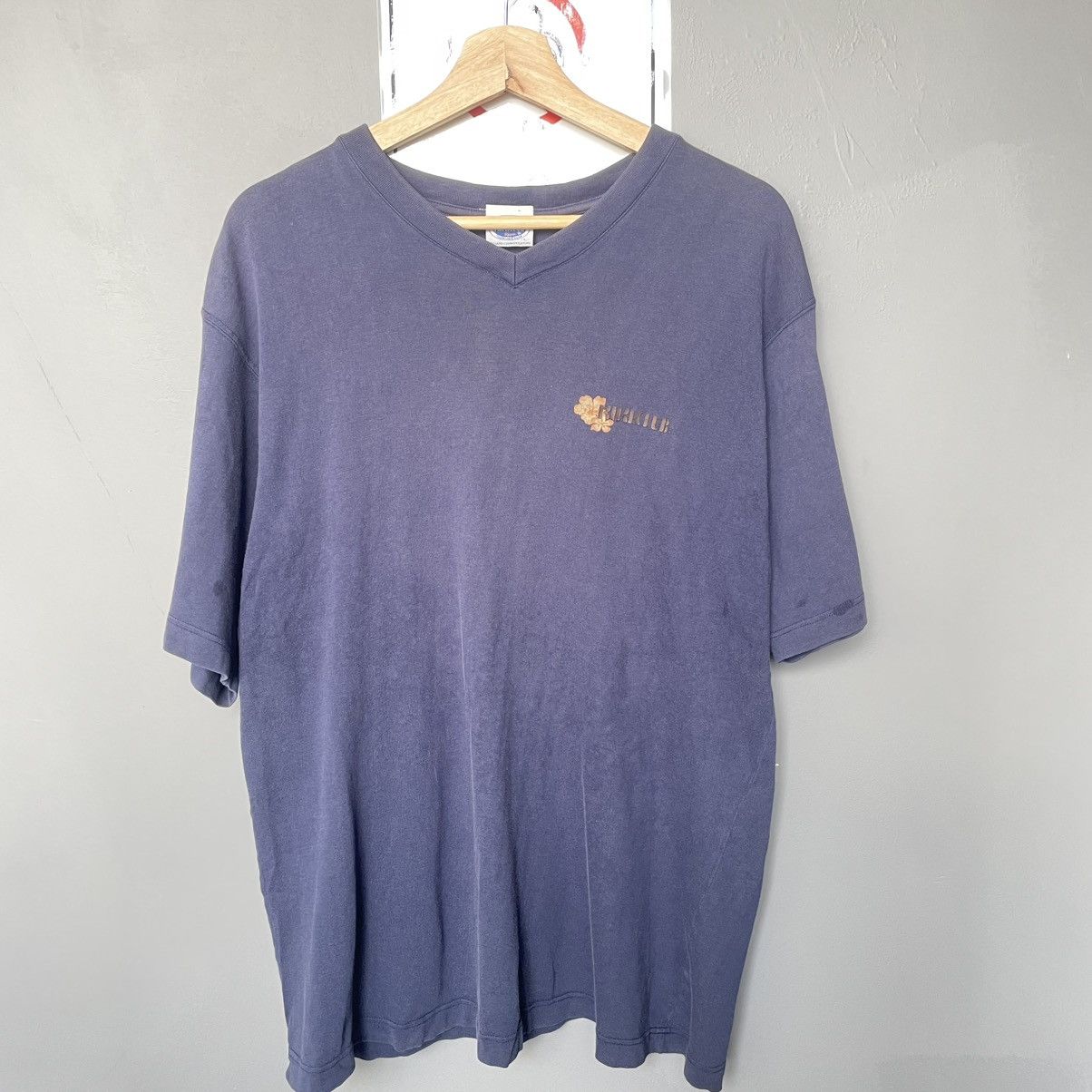 Vintage Vintage Faded Navy Kiki club Hawaiian Surf ERD GRUNGE TEE Size US L / EU 52-54 / 3 - 1 Thumbnail