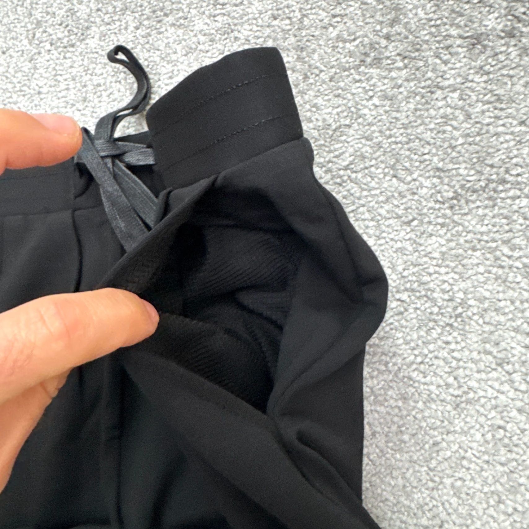 Vintage VINTAGE Betabrand Women's Jogger Pants XS Black Stretch Casual Travel 2010s Size 26" / US 2 / IT 38 - 5 Thumbnail