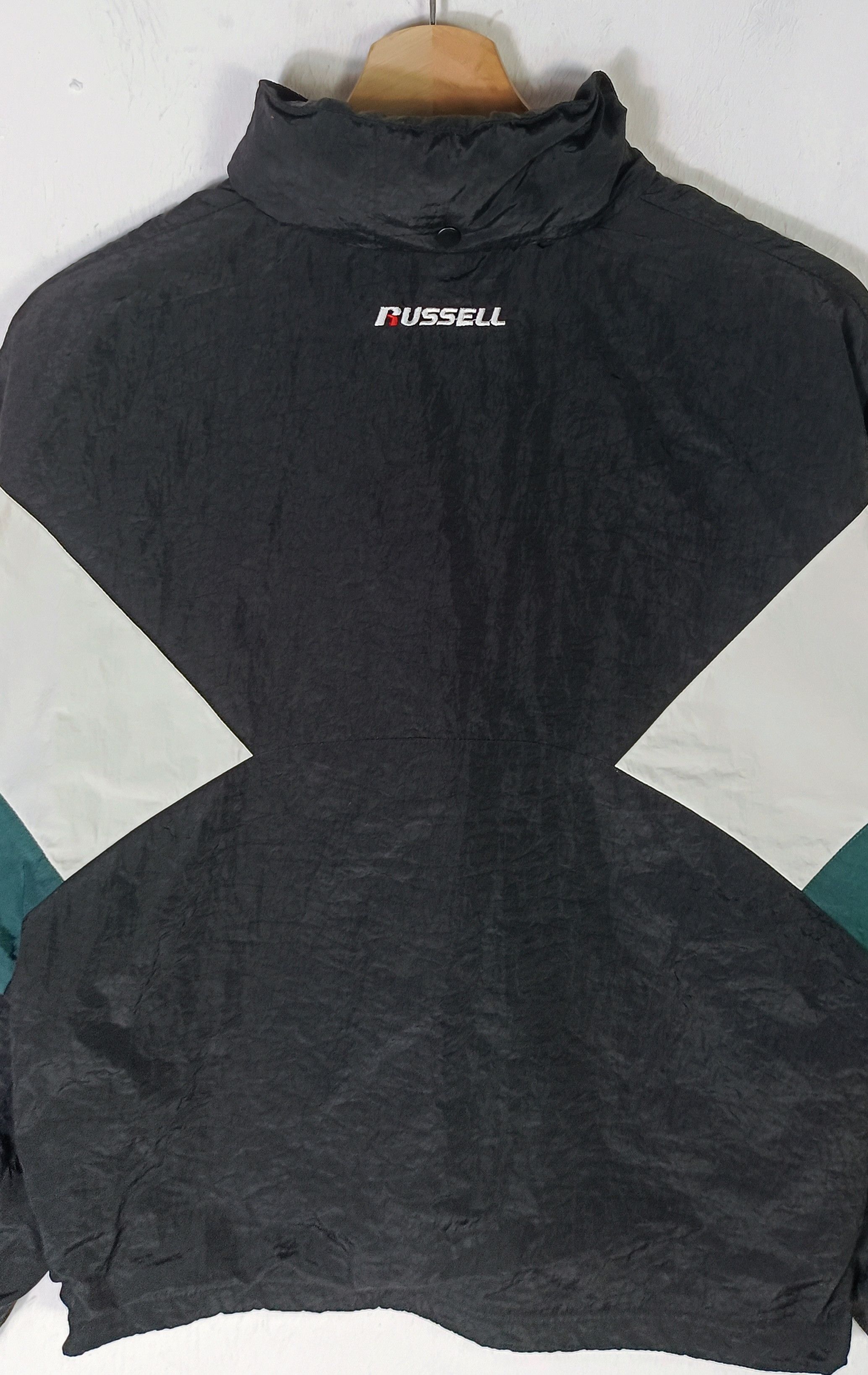 Russell Athletic × Vintage Vintage Russell Athletic Embroidered Logo Windbraker Size US L / EU 52-54 / 3 - 6 Thumbnail