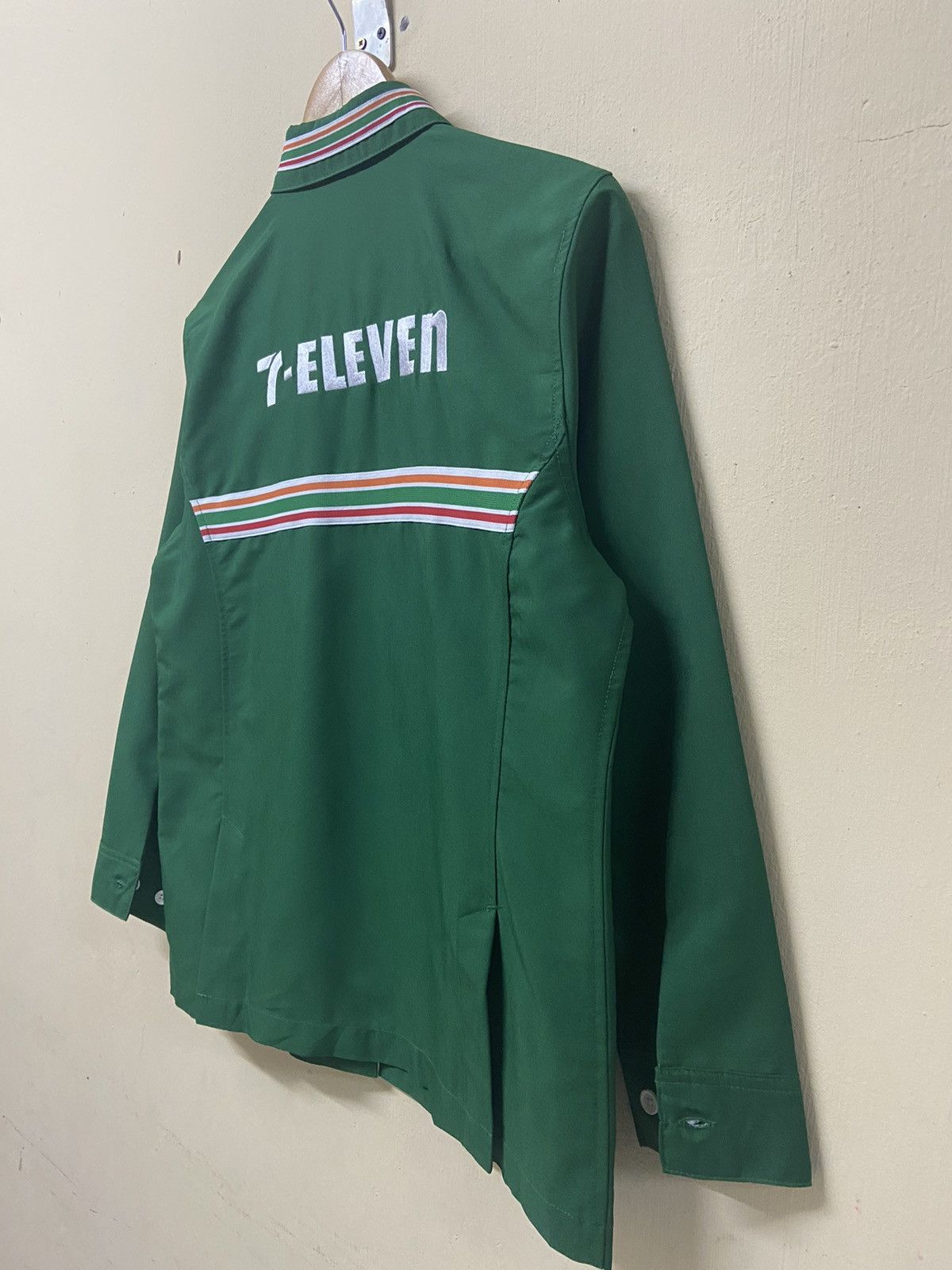 Japanese Brand × Vintage Bundle Deal 2pcs Vintage 7Eleven Zipper Jacket Size US M / EU 48-50 / 2 - 24 Thumbnail