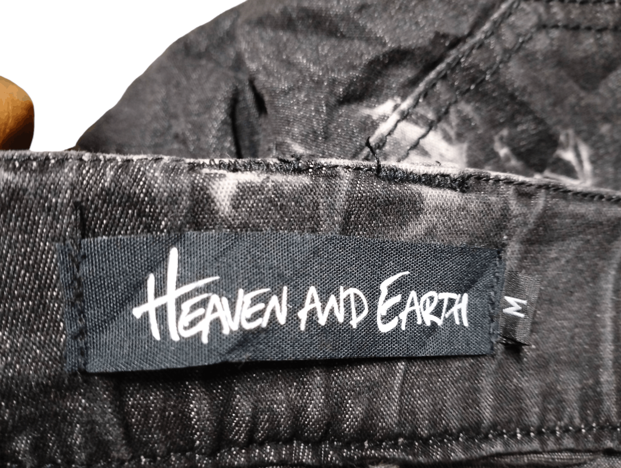 If Six Was Nine Japanese Brand Heaven and earth Distressed Design Skirt Size 28" / US 6 / IT 42 - 10 Thumbnail