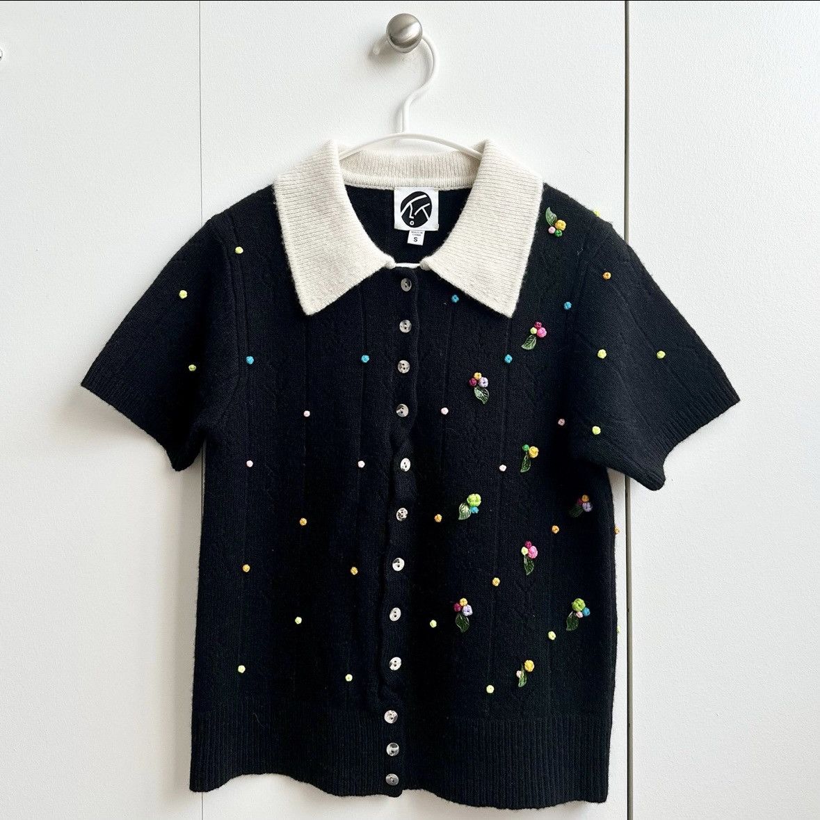 Yan Yan Knits YanYan Rosie Lambswool Short Sleeve Cardigan NWOT Size S / US 4 / IT 40 - 9 Thumbnail
