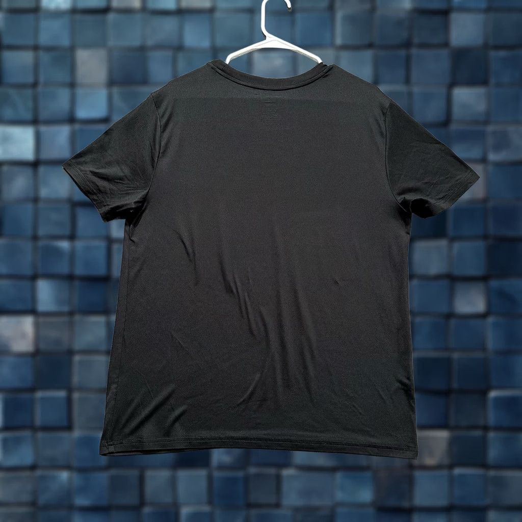 True Religion True Religion Shirt Mens M Black Stretch Lightweight Logo Casual Crew Neck Short Sleeve EUC Size US M / EU 48-50 / 2 - 1 Thumbnail