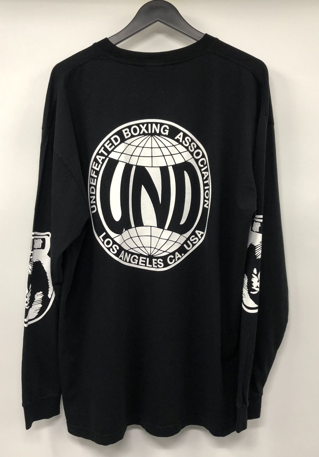 Undefeated Undefeated UBA Boxing Association Black Long Sleeve T-Shirt Size US XL / EU 56 / 4 - 1 Thumbnail