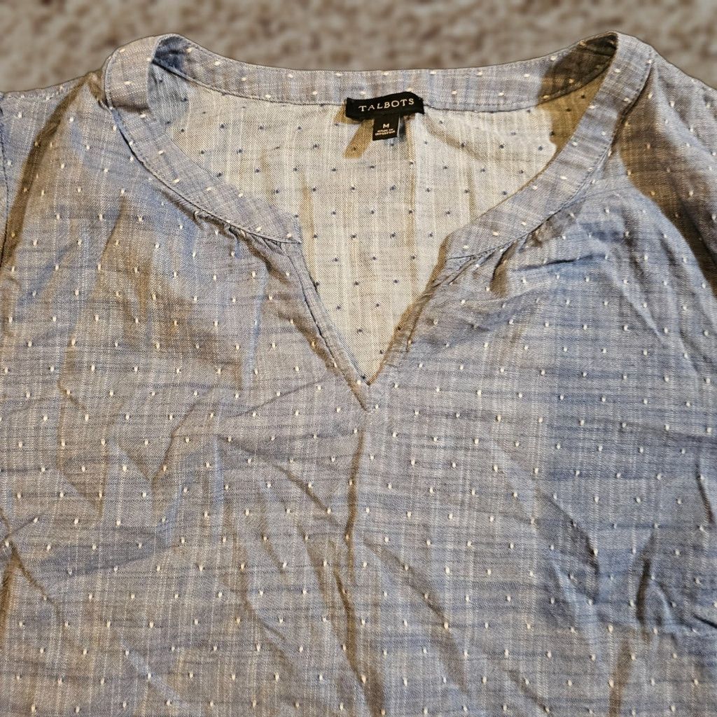 Talbots Talbots Top Womens M Blue Chambray Polka Dot Long Sleeve Casual Shirt Women Size M / US 6-8 / IT 42-44 - 1 Thumbnail