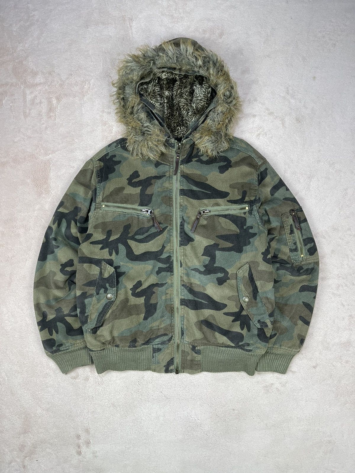 Japanese Brand TRIXY Army Camo Multi Pocket Hoodie Bombers Size US M / EU 48-50 / 2 - 1 Thumbnail