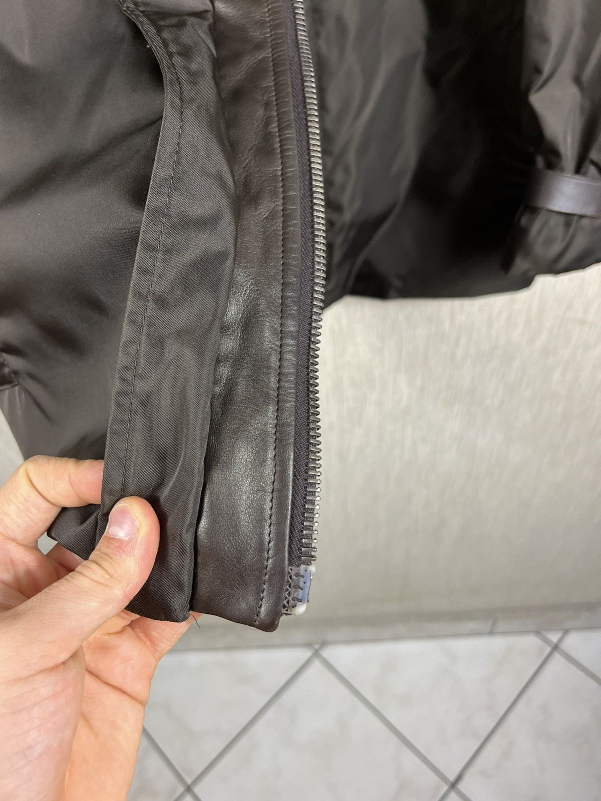 Prada Prada nylon classic jacket coat with leather casual italy Size M / US 6-8 / IT 42-44 - 20 Thumbnail