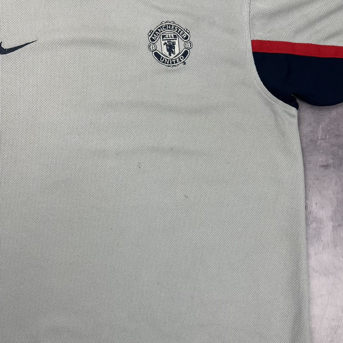 Vintage Rare! Manchester United Nike Vintage Soccer Jersey 90s Size US M / EU 48-50 / 2 - 11 Thumbnail