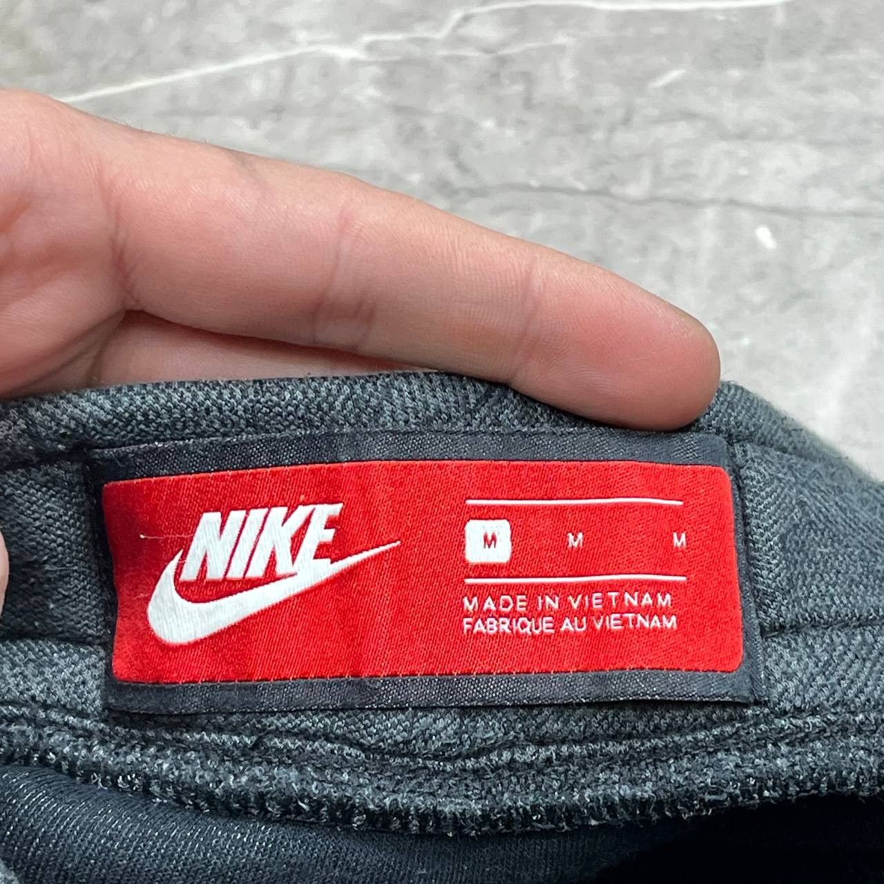Nike Nike Sportwear Tech Fleece Joggers Pants Mens Size M Size US 33 - 9 Thumbnail