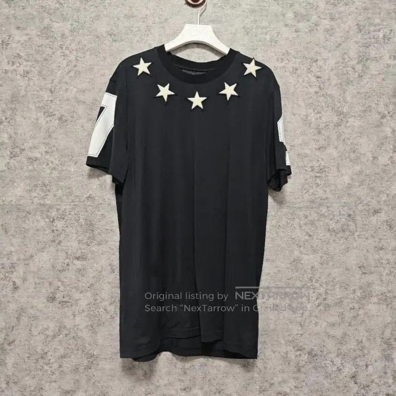 Givenchy Givenchy Black Cotton Women's T-Shirt . Size S / US 4 / IT 40 - 1 Thumbnail