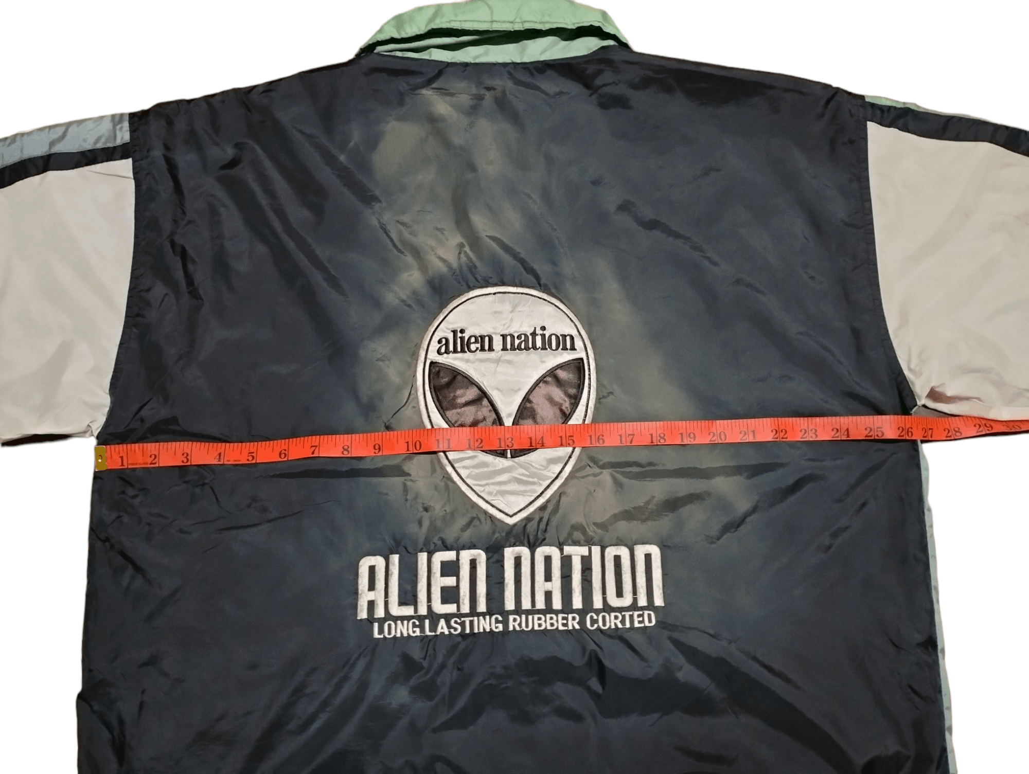 Alien Workshop × Vintage Vintage Alien Nation Skateboard Zipper Jacket Nylon Faded Size US L / EU 52-54 / 3 - 23 Thumbnail