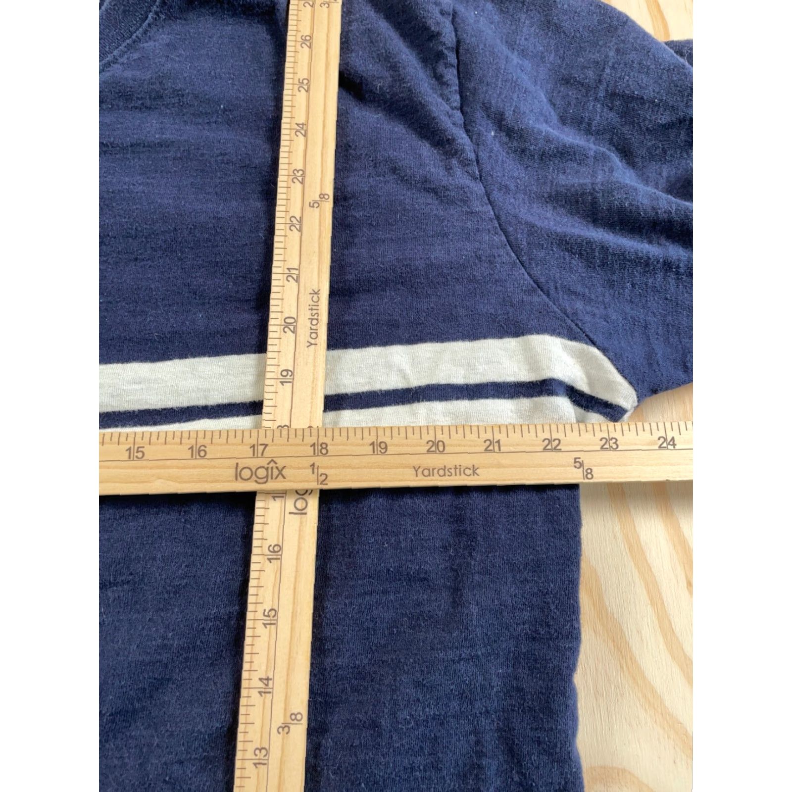 Cherokee VINTAGE Cherokee T-Shirt Striped V-Neck Dark Blue 2XL Men Retro 90s USA Made Punk Skater Shirt Size US XXL / EU 58 / 5 - 6 Thumbnail