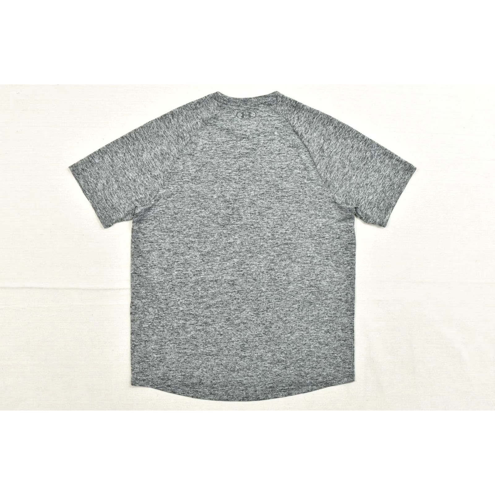 Under Armour Under Armour Mens T-Shirt Short Sleeve HeatGear Gray Heather Logo Loose Fit 2010s Sports Mens Orange? Size US 33 - 3 Thumbnail