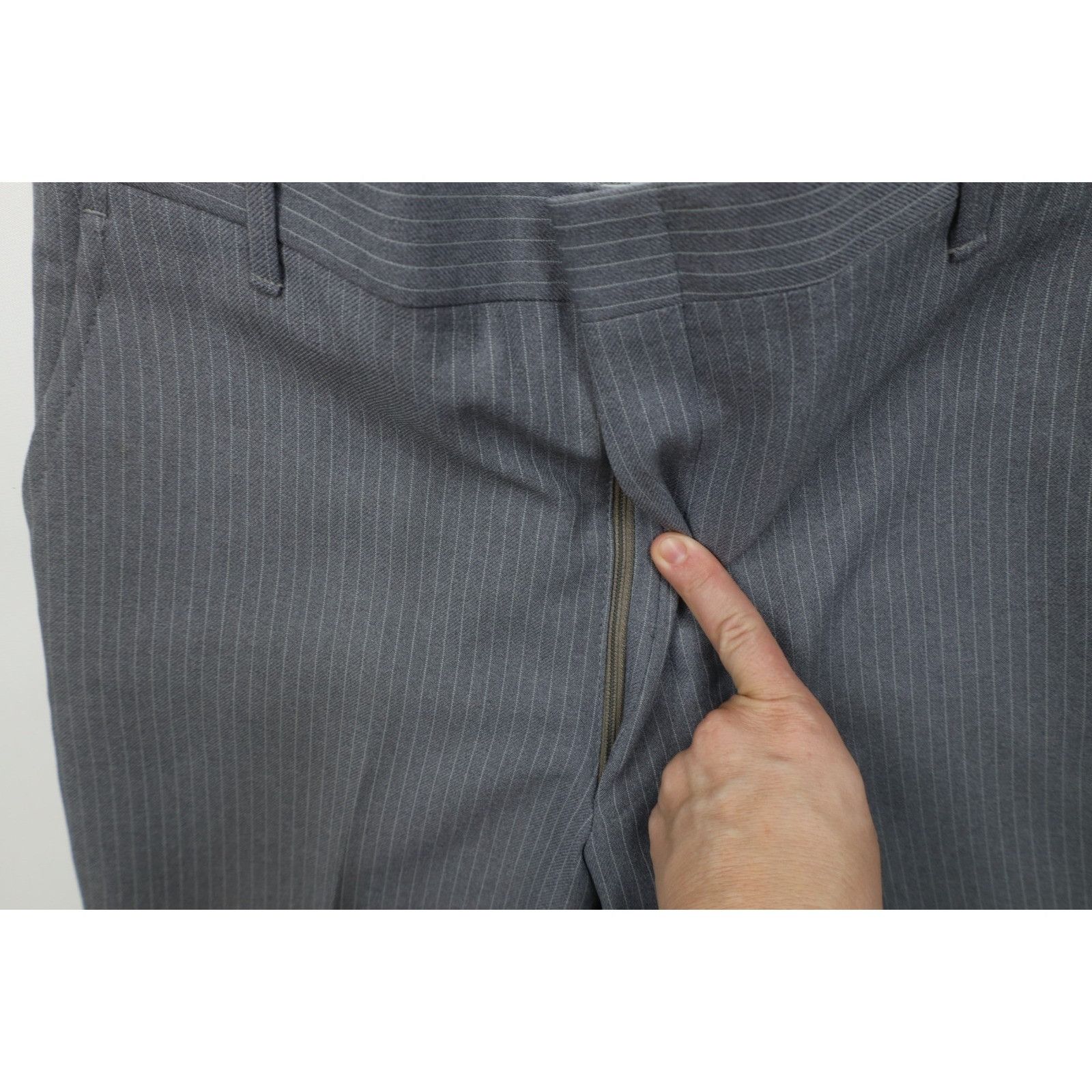 Vintage Vintage 70s Streetwear 2 Piece Knit Suit Wedding Gray Size 38R - 18 Thumbnail