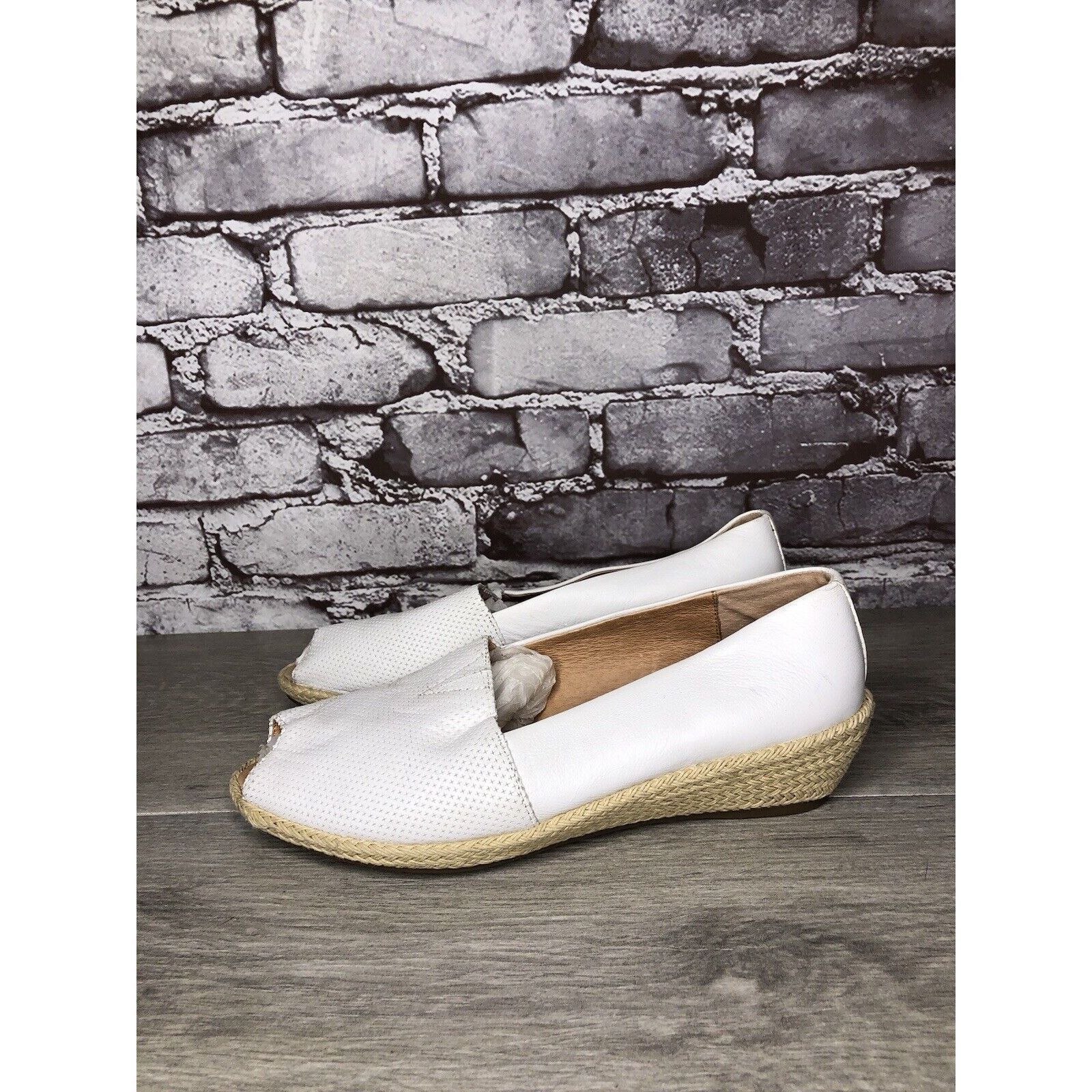 Kenneth Cole Kenneth Cole Gentle Souls White Leather Woven Wedge Sandals Size US 8.5 / IT 38.5 - 7 Thumbnail