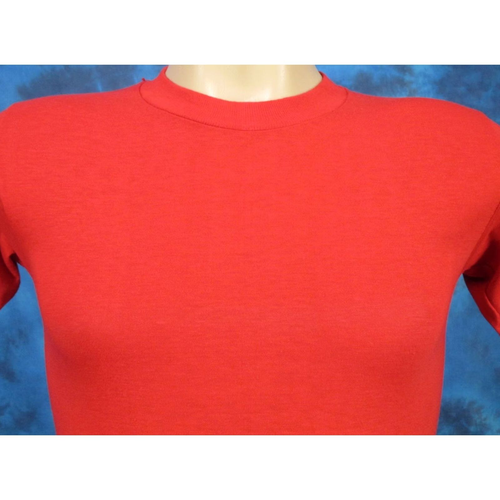 Vintage VINTAGE Sport-T T-Shirt Red XS Adult Mens 80s 70s Buttery Soft Cotton Polyester Blend Short Sleeve Crew Neck Beach Surf Size US XS / EU 42 / 0 - 2 Thumbnail