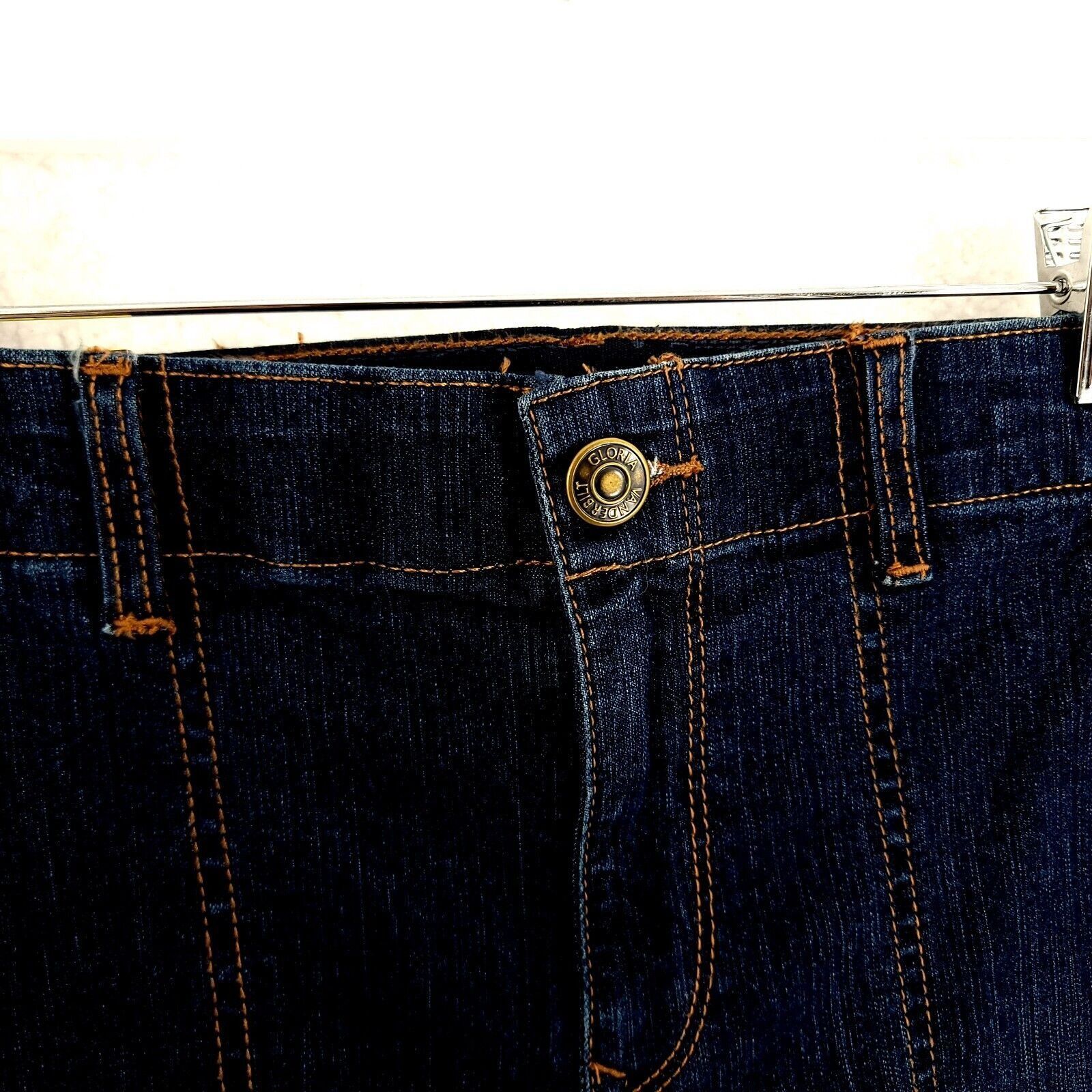 Gloria Vanderbilt NEW Gloria Vanderbilt Missy Elastic Waist Denim Capri Jeans Size 31" - 5 Thumbnail