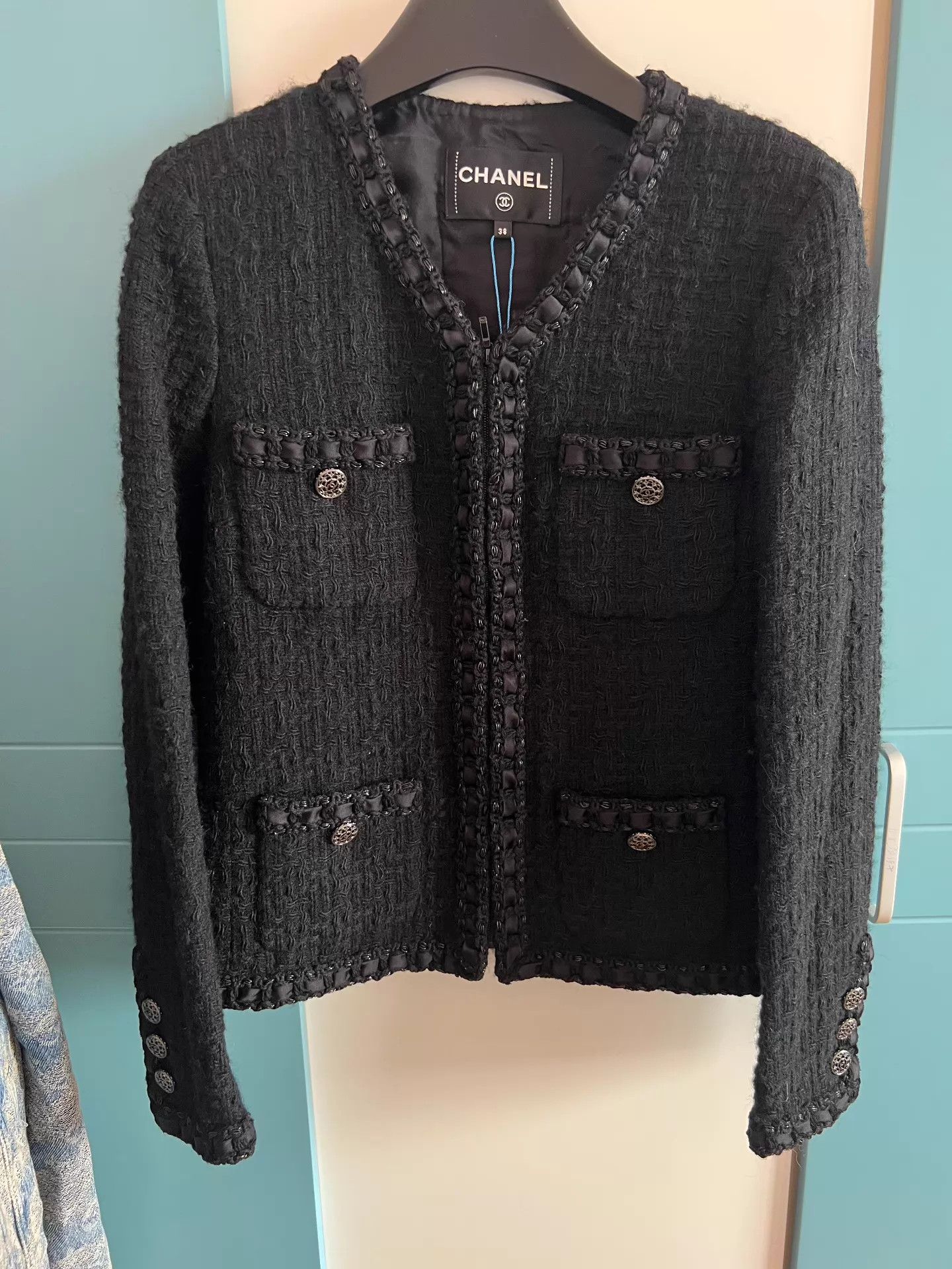 Chanel Chanel Black Jacket Size 38 Size S / US 4 / IT 40 - 1 Thumbnail