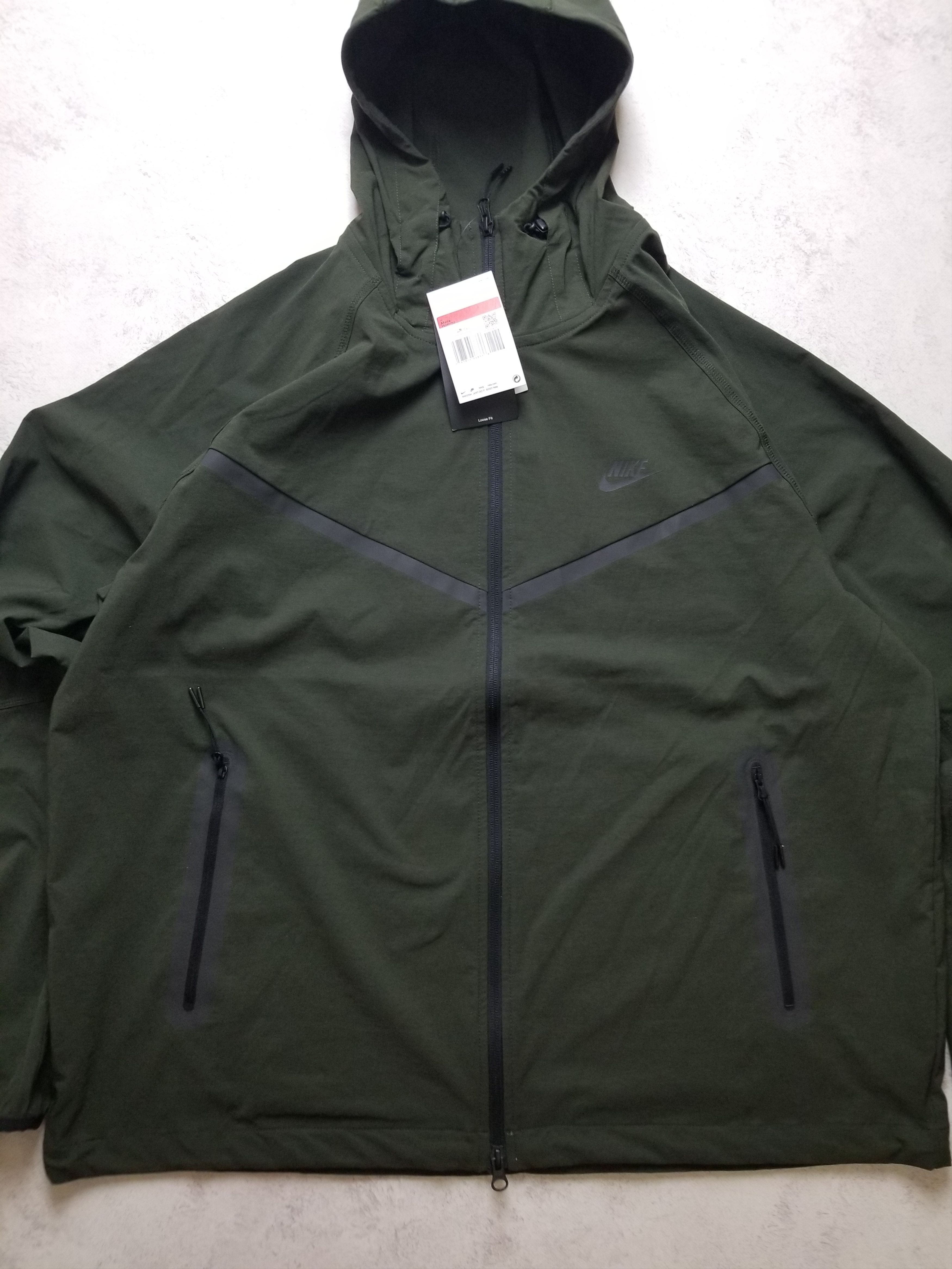 Nike Tech Woven Windrunner Tracksuit Jacket and Pants Olive Size US L / EU 52-54 / 3 - 15 Thumbnail