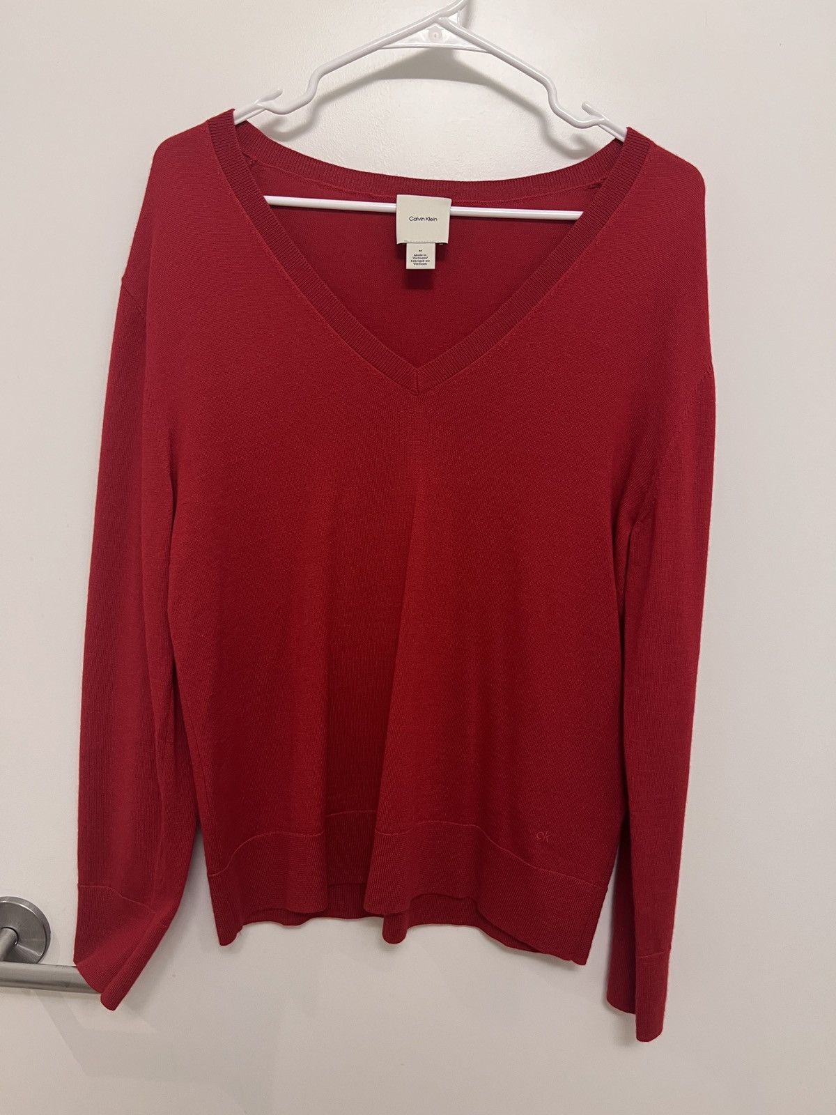 Calvin Klein Calvin Klein Women’s V-Neck Soft Knit Sweater Size M / US 6-8 / IT 42-44 - 1 Thumbnail