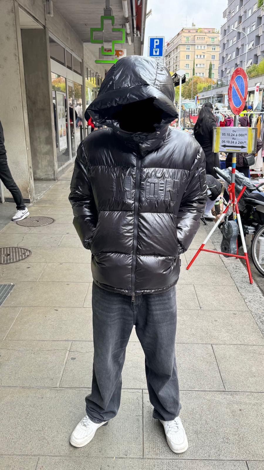 Moncler MONCLER Guernic Laquer Hooded Down Coat In Black Size US XL / EU 56 / 4 - 15 Thumbnail