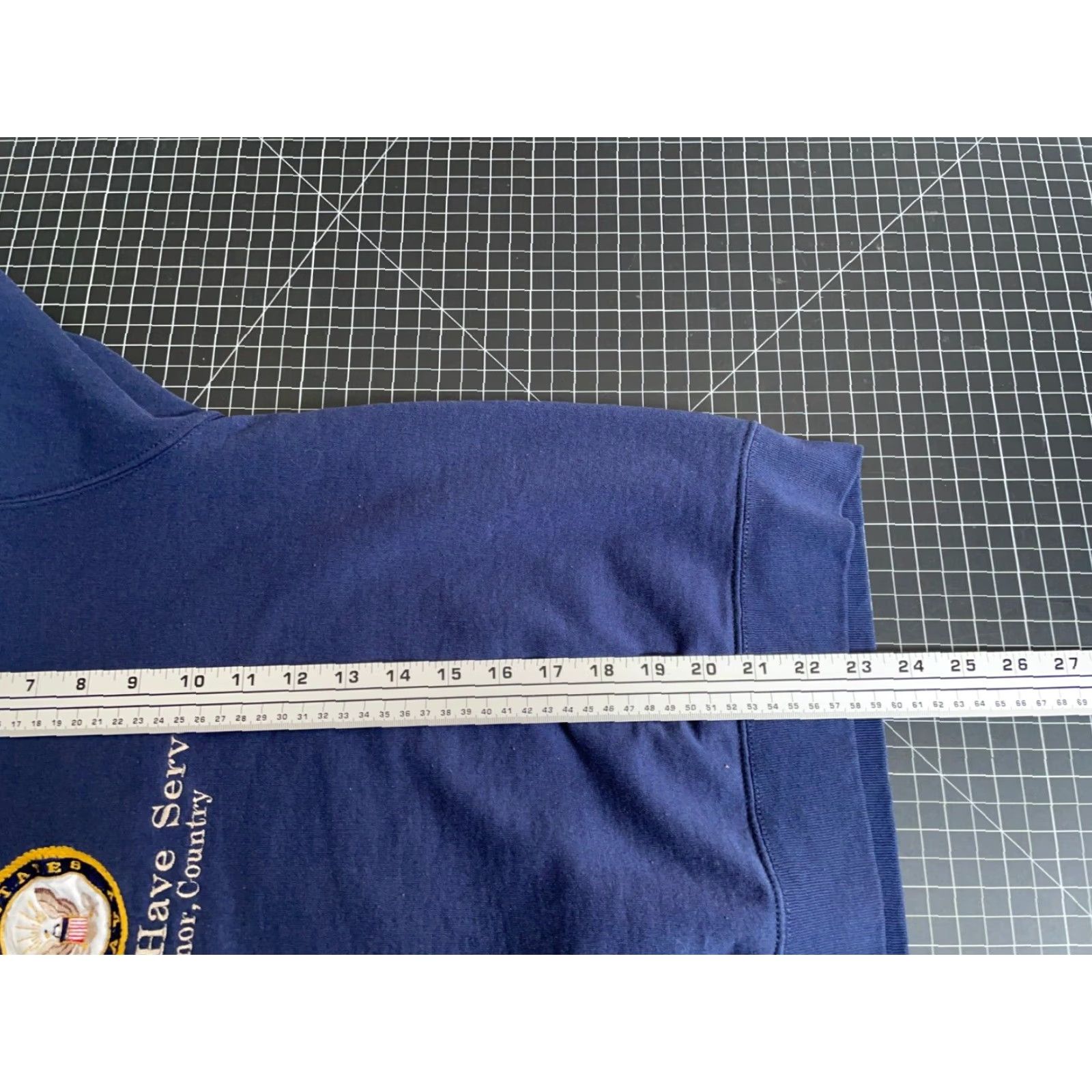 Vintage VTG US Navy Proud to Serve Embroidered Sweatshirt Adult Small Dark Blue Size US S / EU 44-46 / 1 - 6 Thumbnail