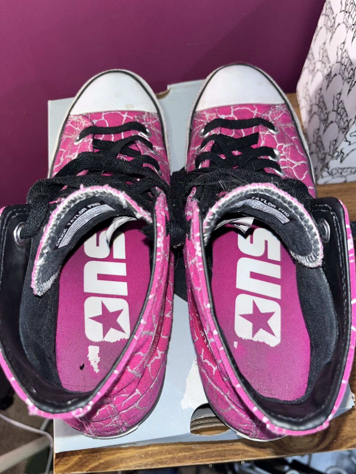 Converse Converse cons pink reflective lightning Size US 9.5 / EU 42-43 - 5 Thumbnail