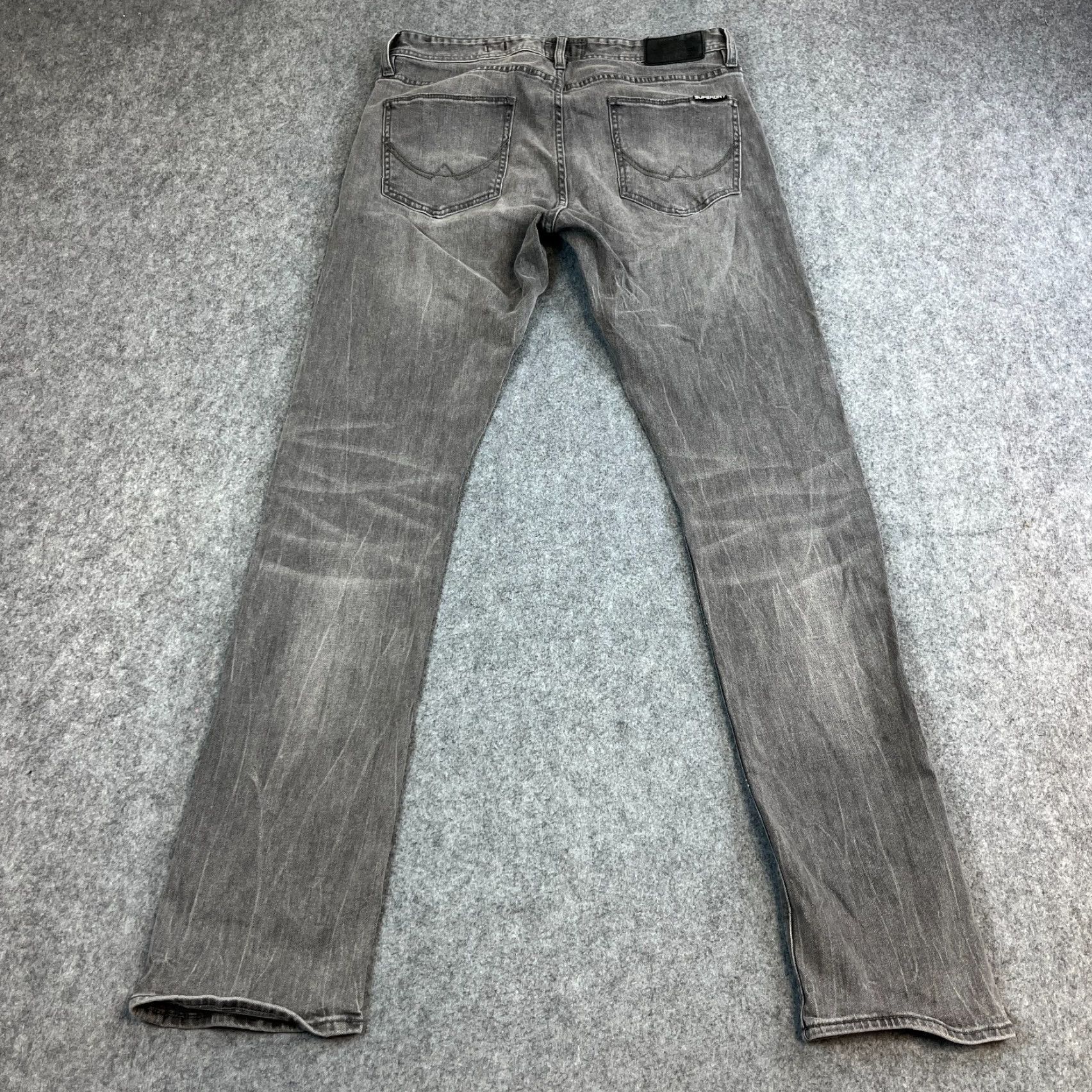 Superdry Superdry Jeans Slim Tapered 32 34 Medium Wash Grey Stretch Whiskers Denim 5-Pocket Mens Regular Pants Jeans Size US 32 / EU 48 - 2 Thumbnail