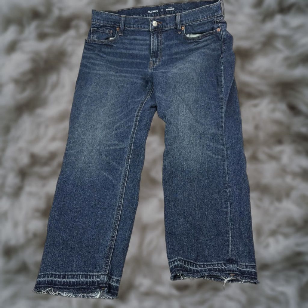 Old Navy Old Navy Jeans Womens 12 Mid Rise Boyfriend Crop Raw Hem 34x24 Blue Denim Jeans Size 34" / US 12 / IT 48 - 1 Thumbnail