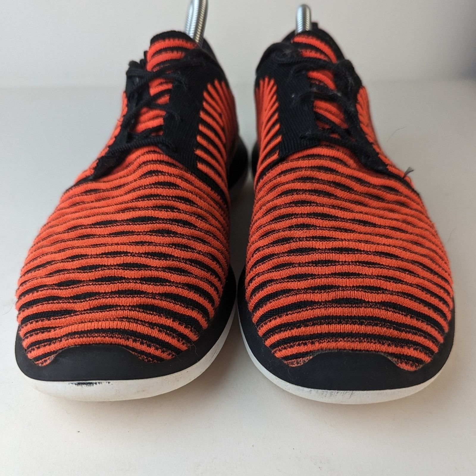 Nike Nike Roshe Flyknit " Black Bright Crimson" - 10 Size US 10 / EU 43 - 6 Thumbnail