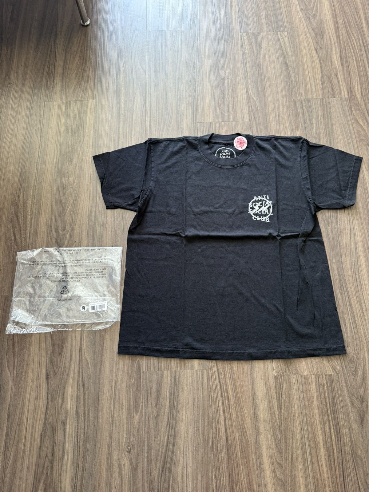 Anti Social Social Club × Fragment Design Anti Social Social Club x Fragment Half Tone Logo Tee XL Size US XL / EU 56 / 4 - 1 Thumbnail