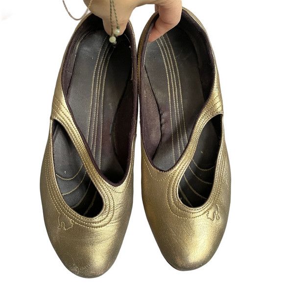 Puma Vintage Y2K Puma Bronzy Gold Ballet Sneaker Flats - 7US Size US 7 / IT 37 - 2 Thumbnail