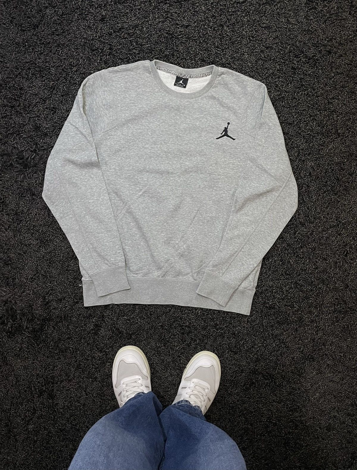 Jordan Brand Vintage 90s Nike Jordan Crew Neck Sweathsirt Embroidered Y2K Size US L / EU 52-54 / 3 - 4 Thumbnail