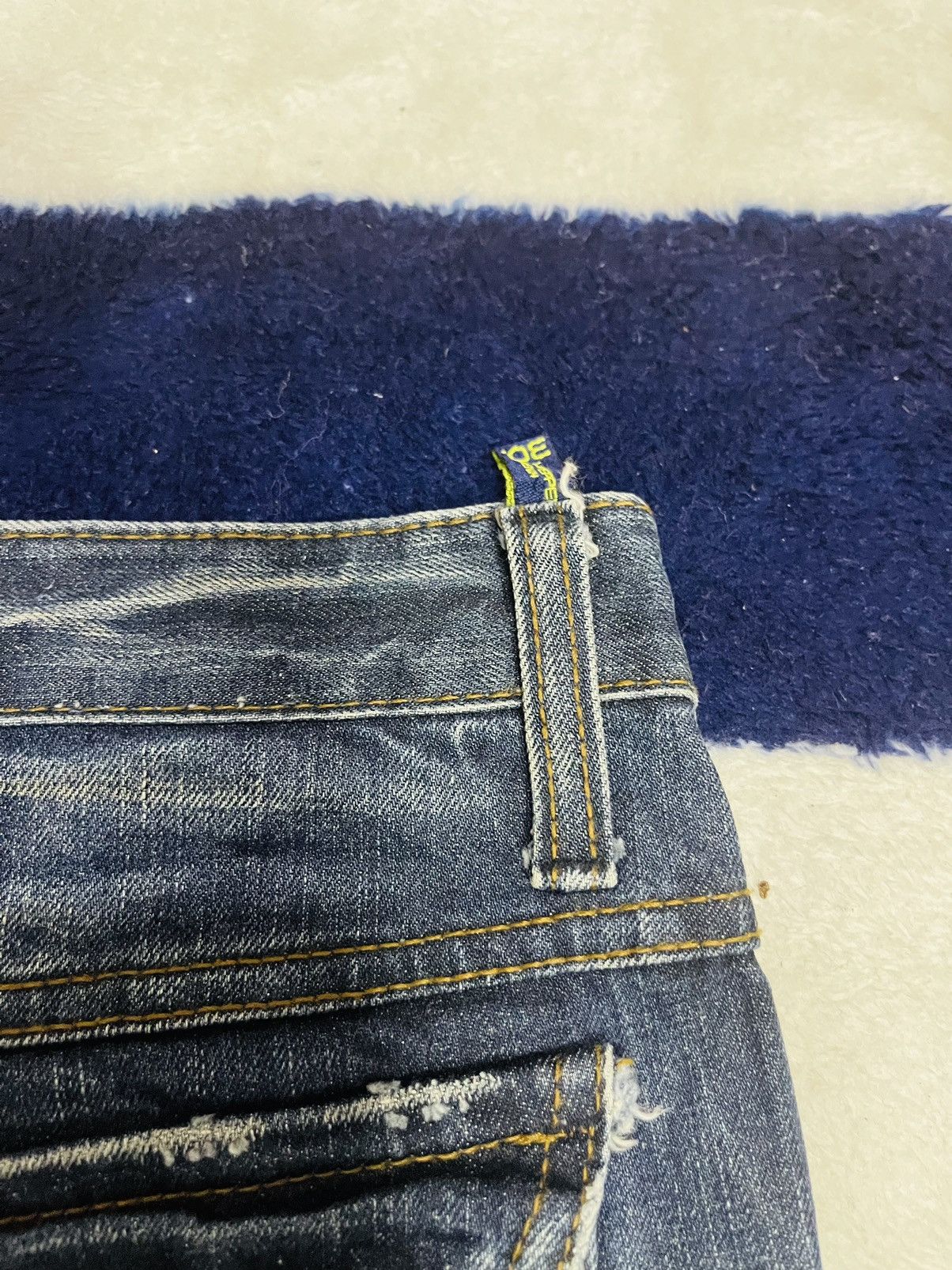 Japanese Brand 3Q Hot Pepper Jeans (11) Size 32" / US 10 / IT 46 - 7 Thumbnail