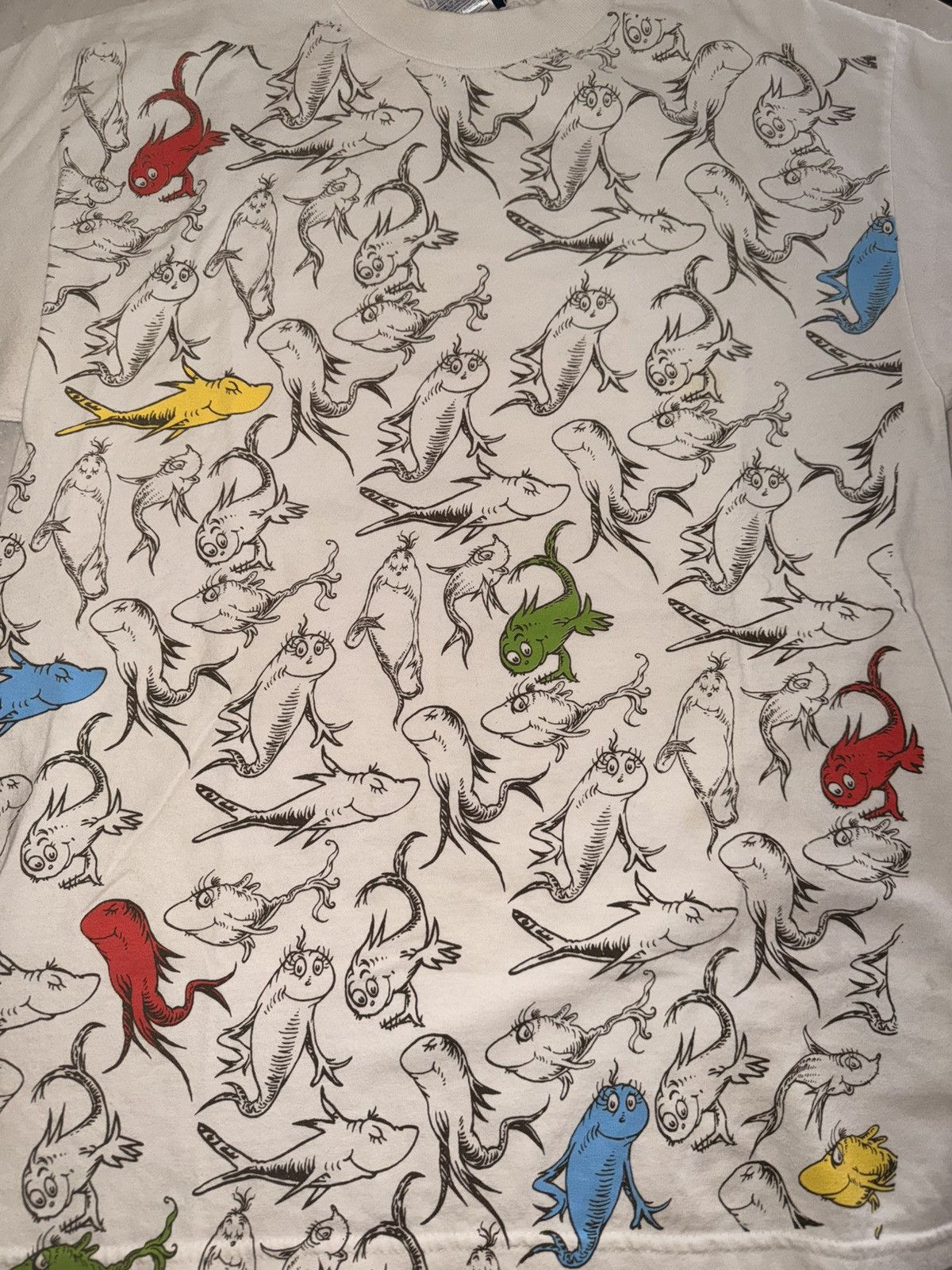 Vintage Vintage Dr Seuss One Fish Two Fish Tee Size US M / EU 48-50 / 2 - 2 Thumbnail