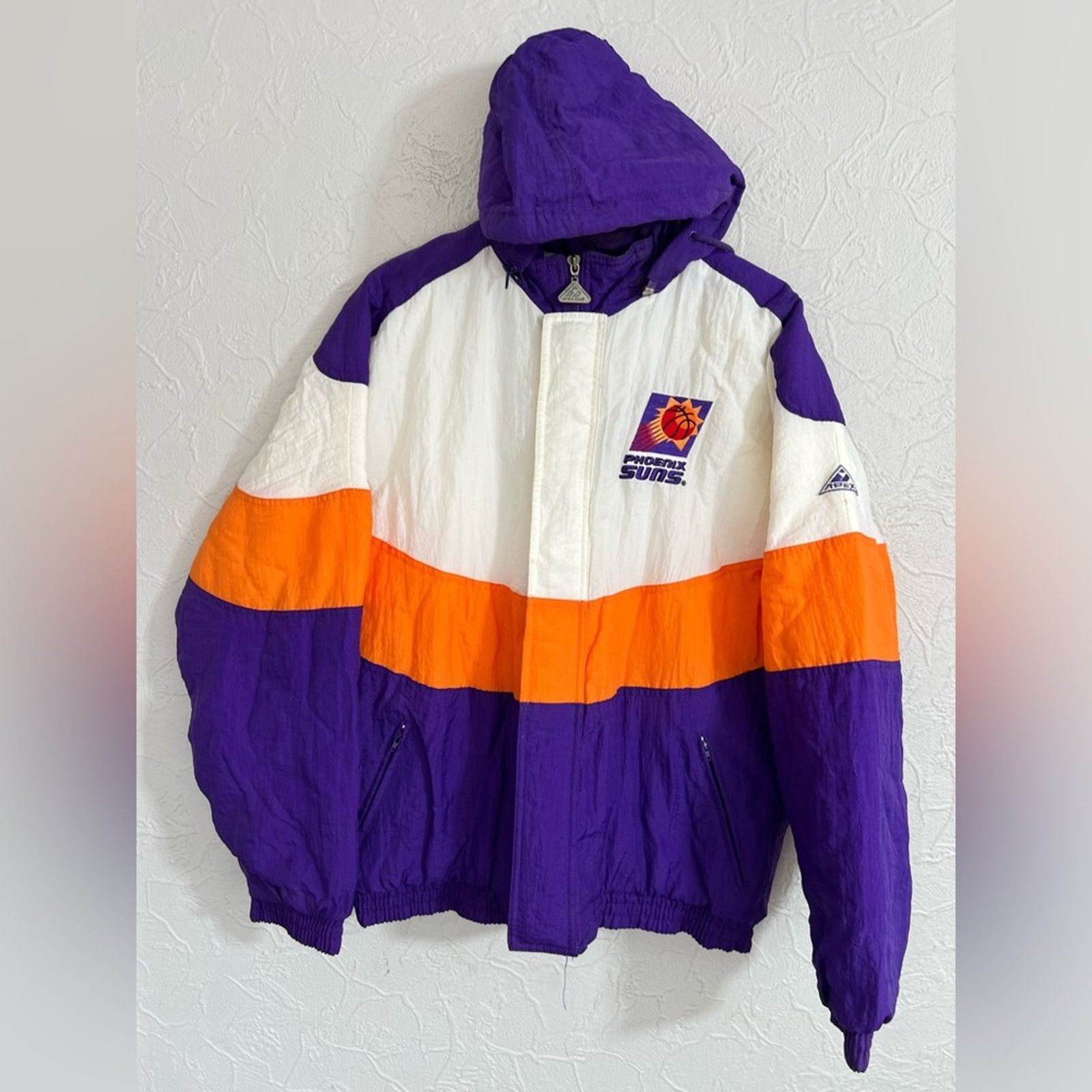 Apex One Vintage 90s Phoenix Suns Puffer Jacket Apex One SIGNED NICE Size US XL / EU 56 / 4 - 1 Thumbnail