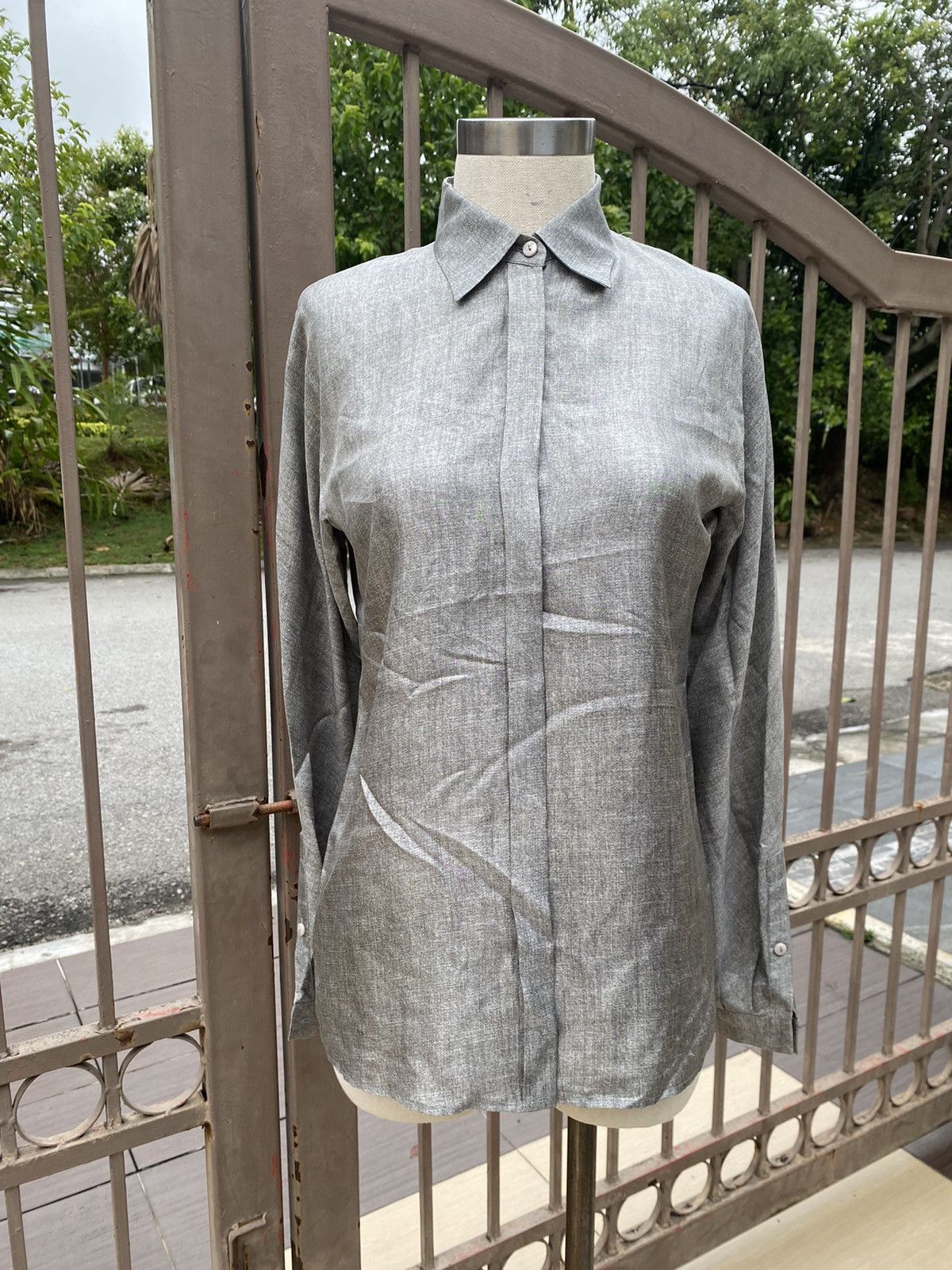 image of Max Mara Silk Button Up in Grey, Women's (Size XS)